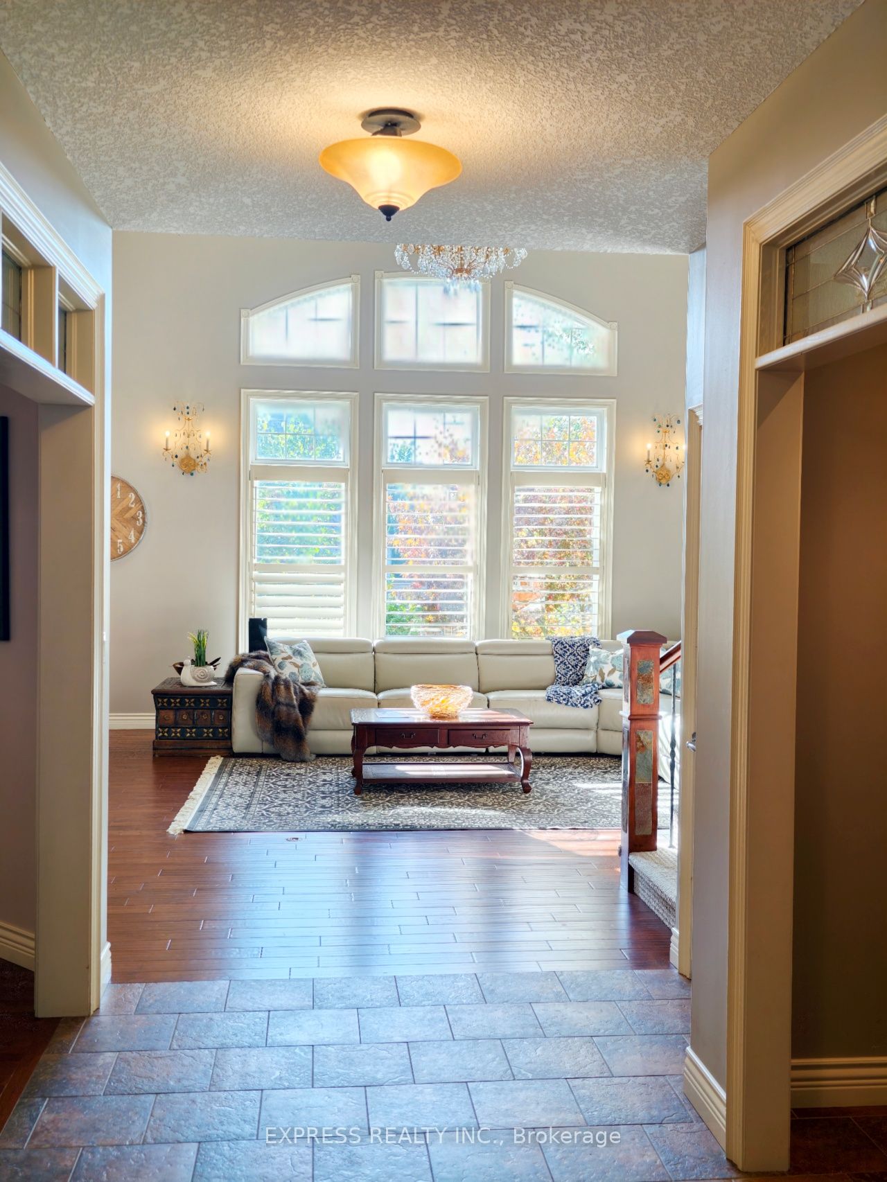 225 Terrace Wood Crescent