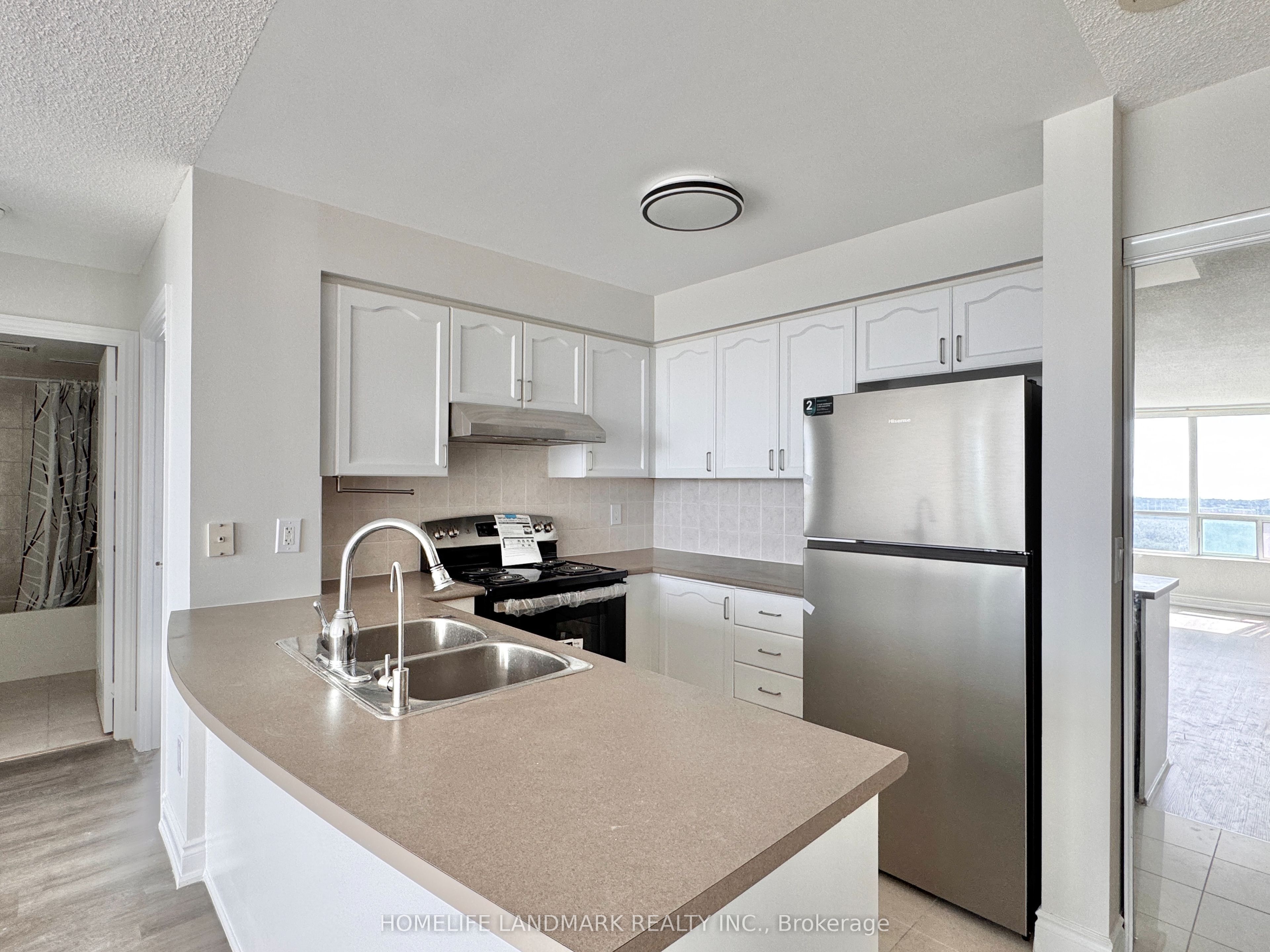 60 Brian Harrison Way 2302