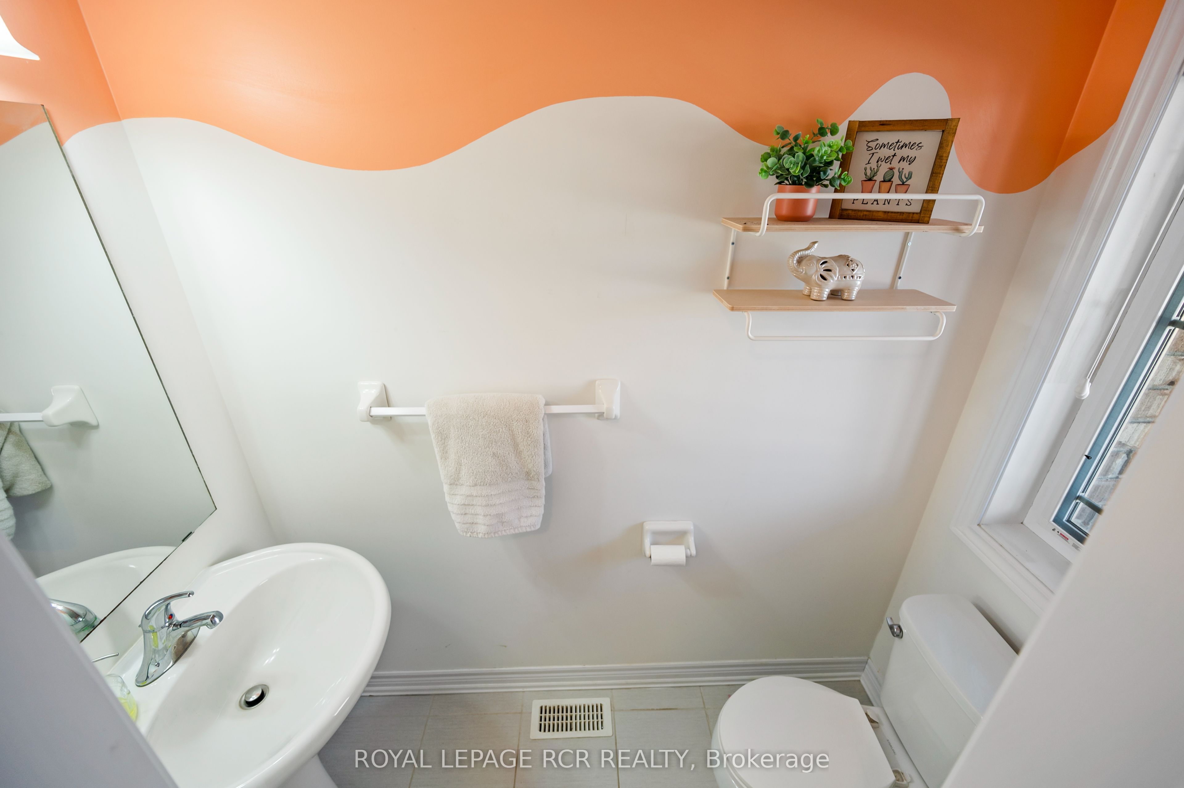 124 Parkinson Crescent 10