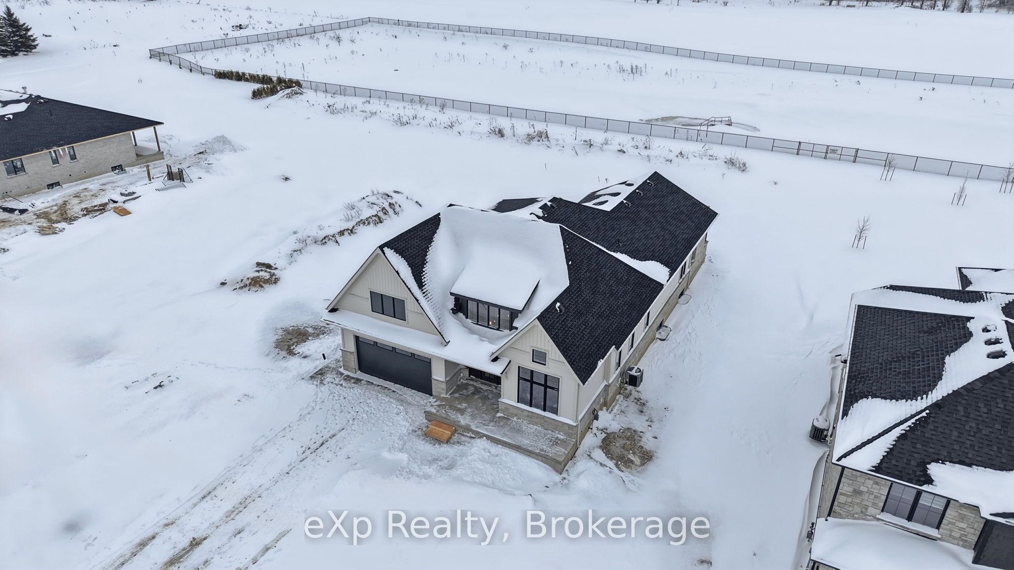 1036 Walton Avenue N