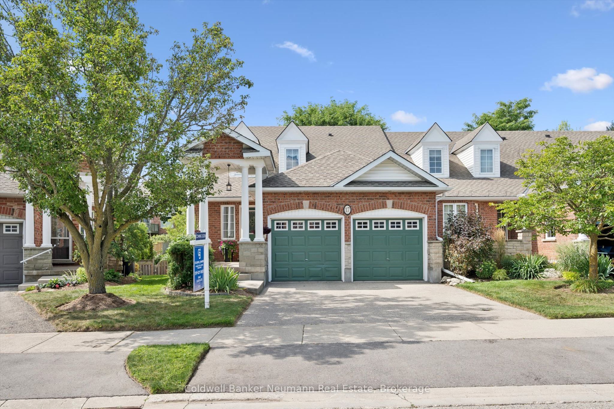 17 Somerset Glen