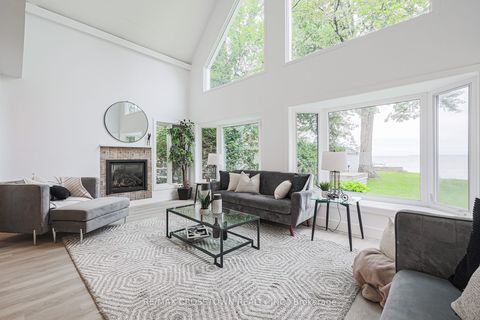 128 Moores Beach Road Georgina ON L0E 1N0