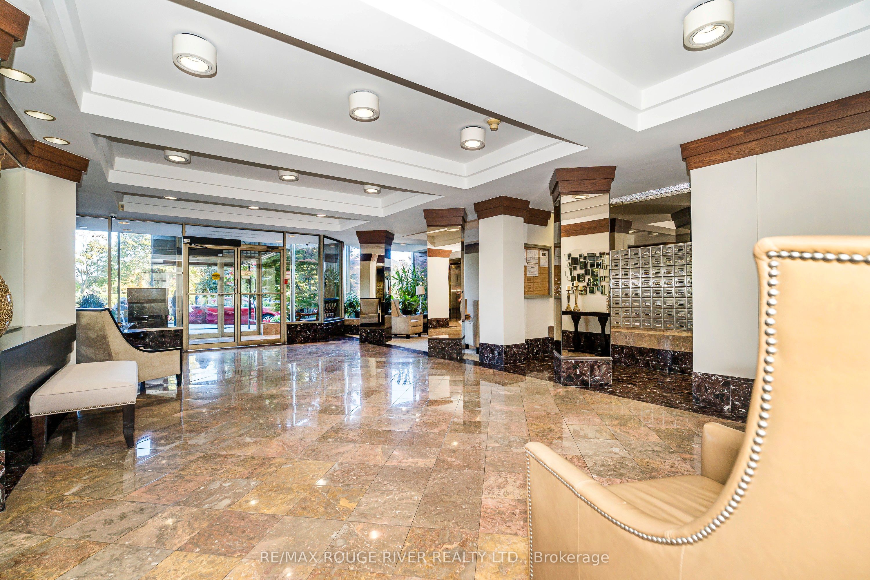 1890 Valley Farm Road 1115