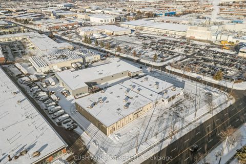 96-100 Signet Drive Toronto W05 ON M9L 1T2