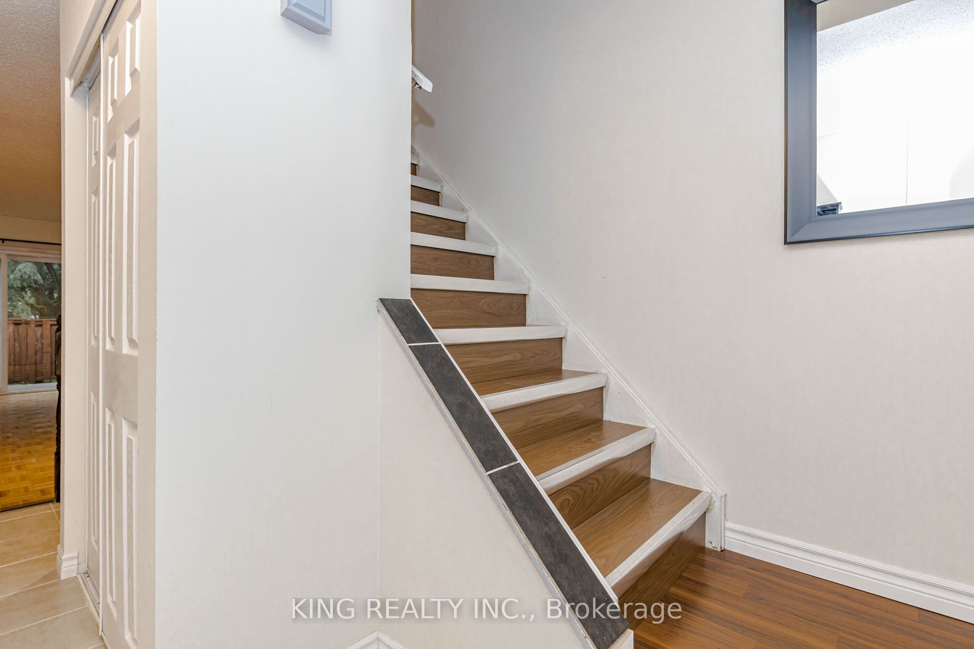 46 Cedarwoods Crescent 6