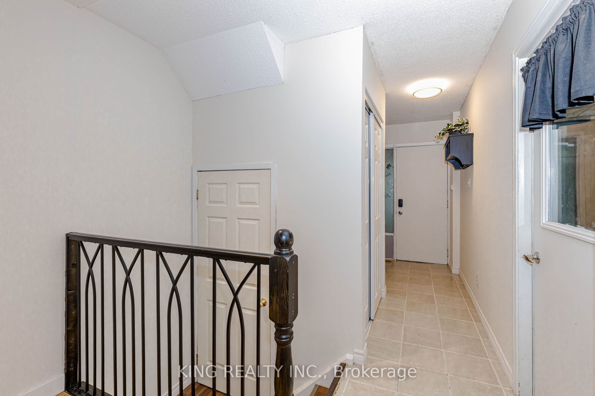 46 Cedarwoods Crescent 6