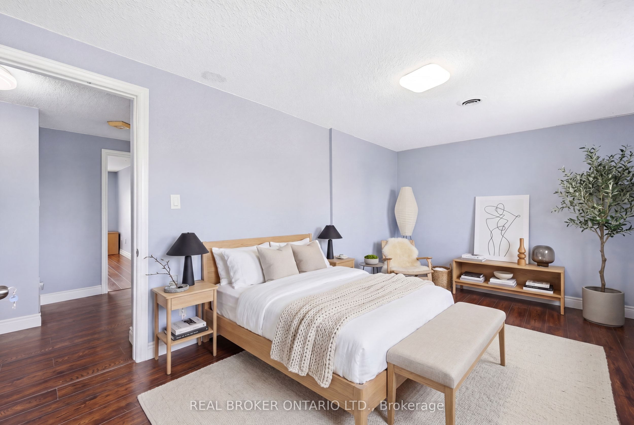 262 Kenora Avenue 29