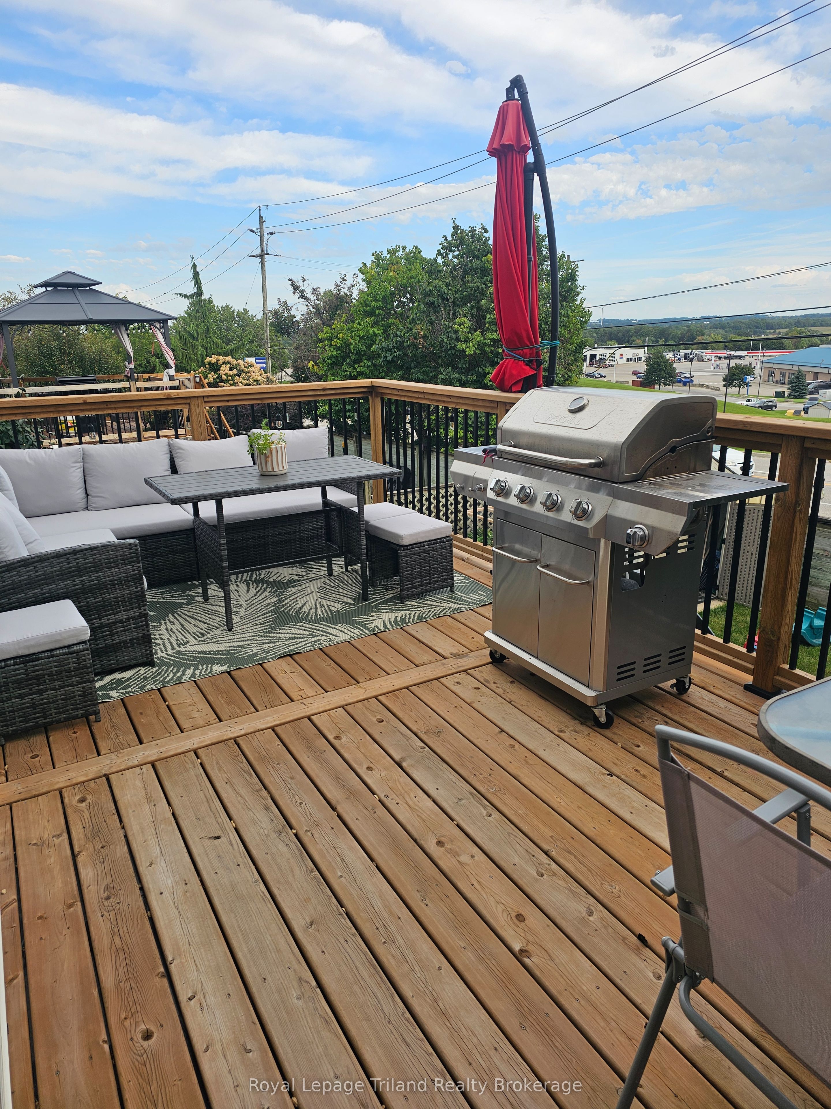 847 Hunters Gate Crescent