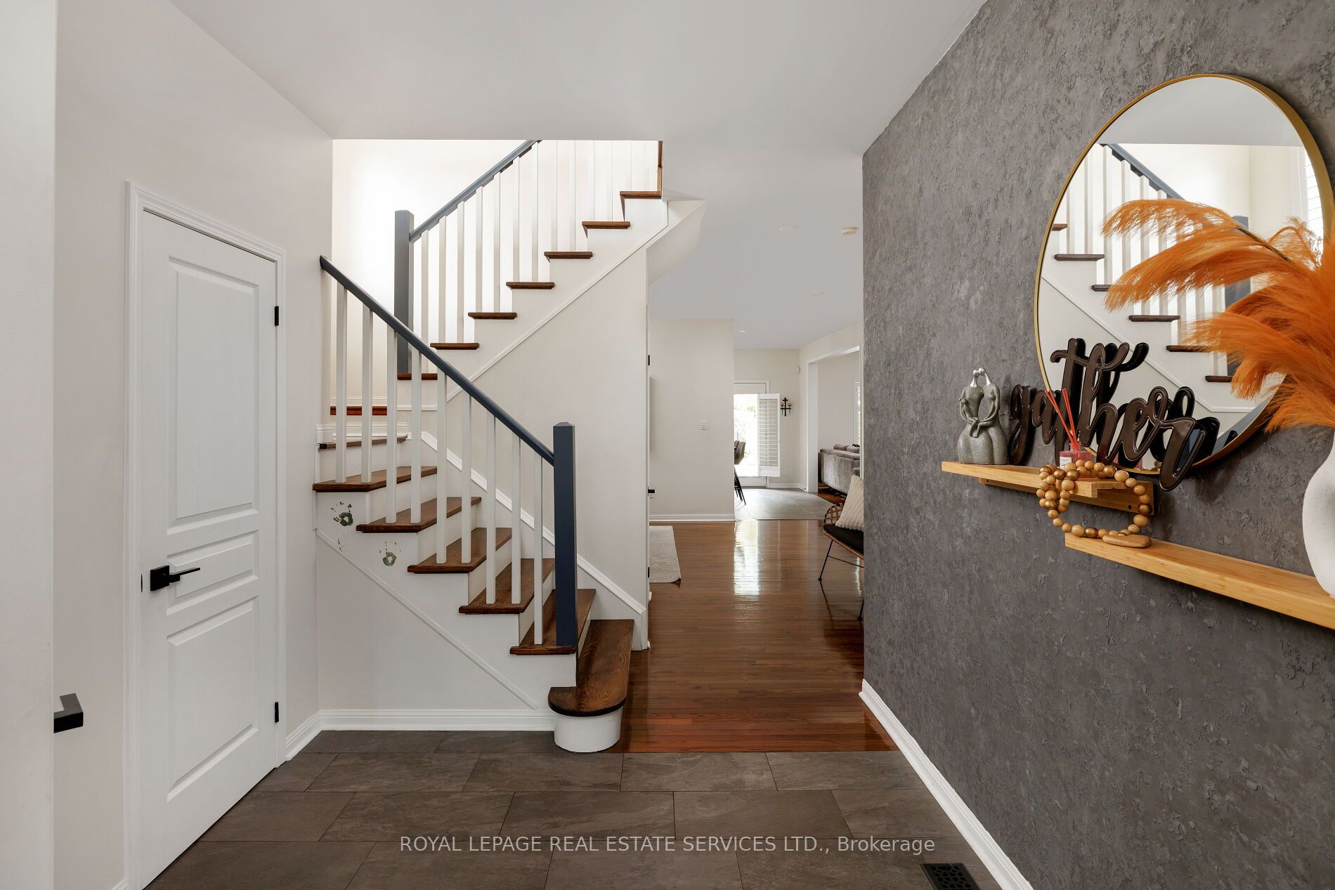 2202 Brookhaven Crescent