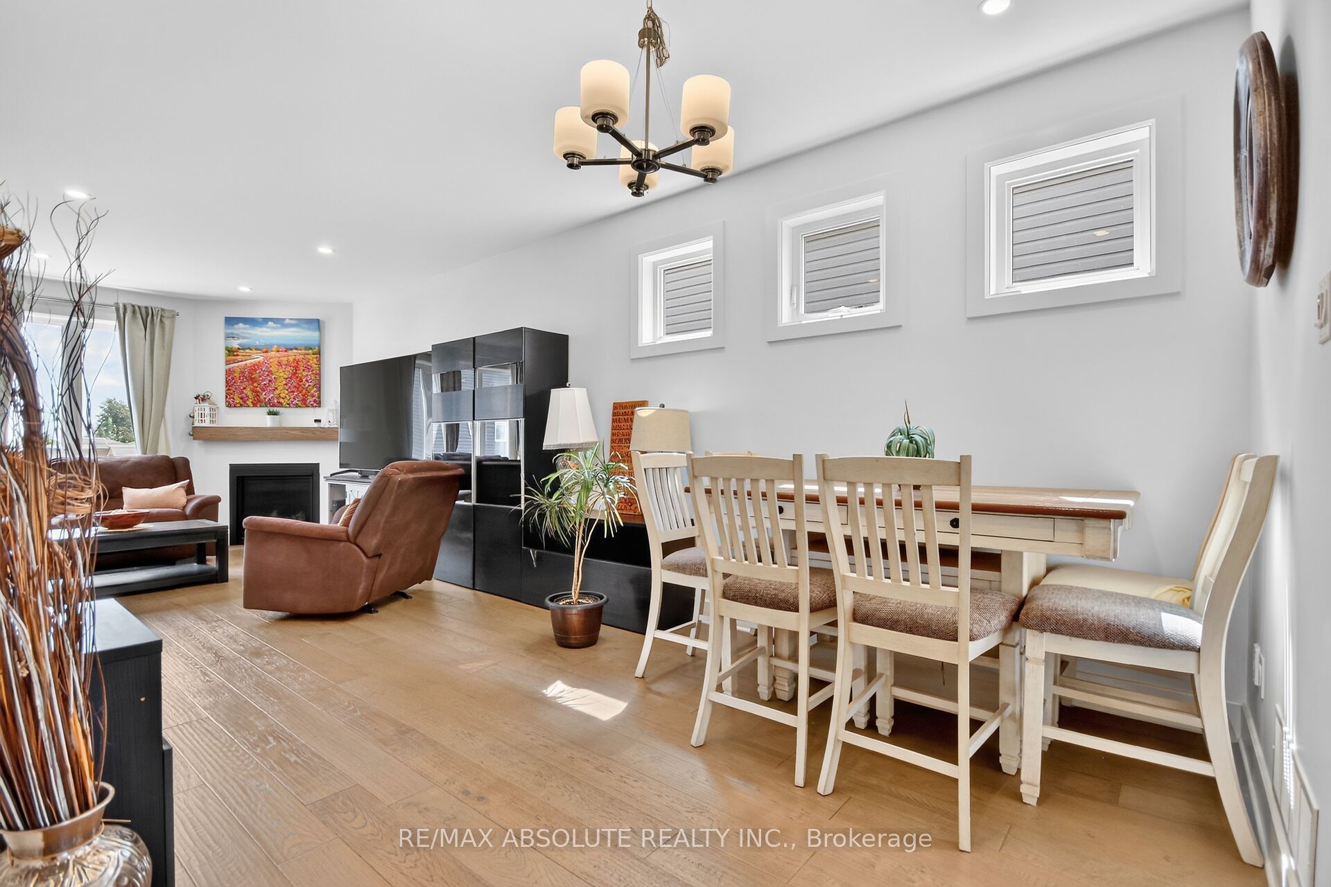 674 Parade Drive