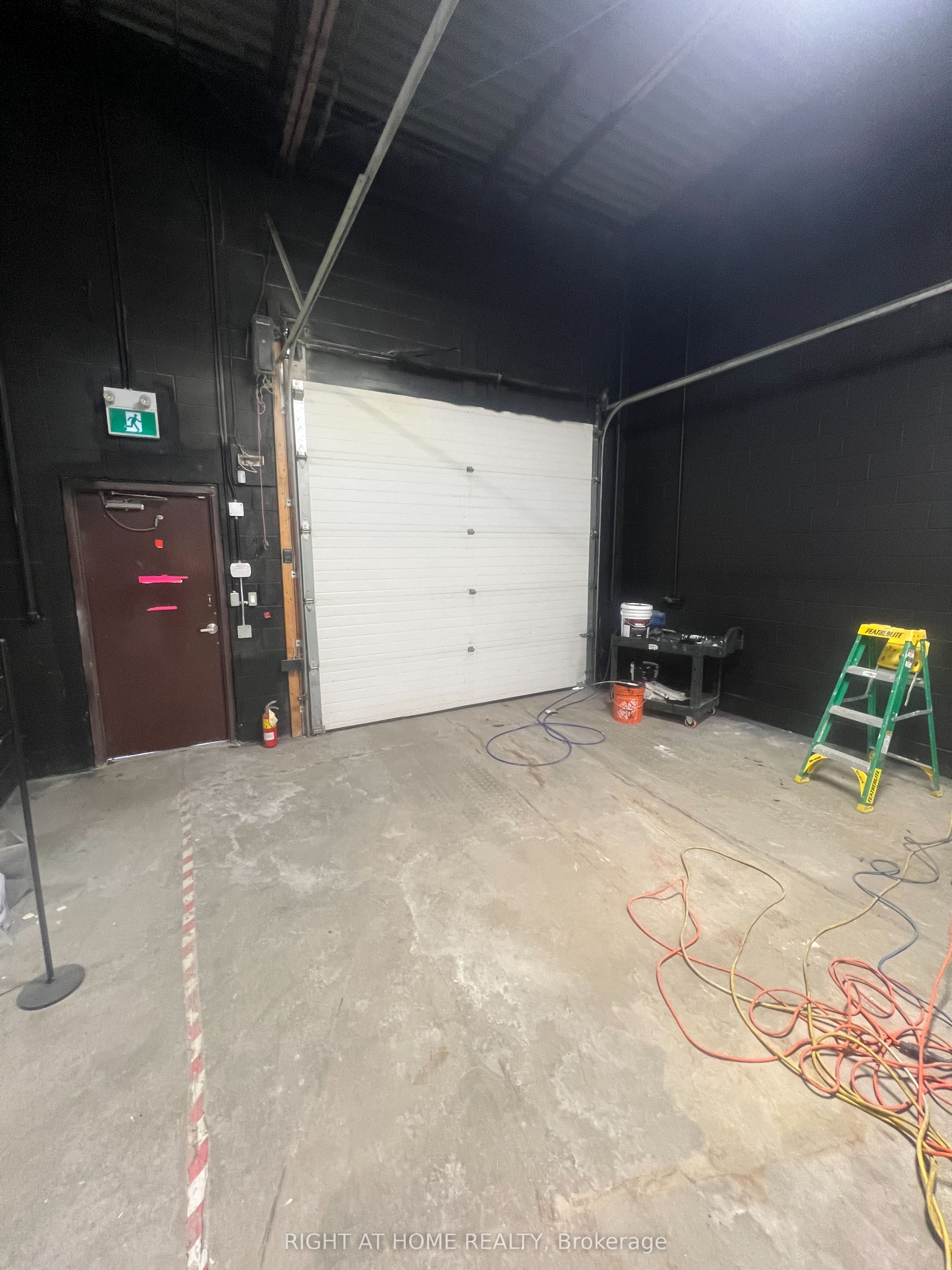 1895 Clements Road 127