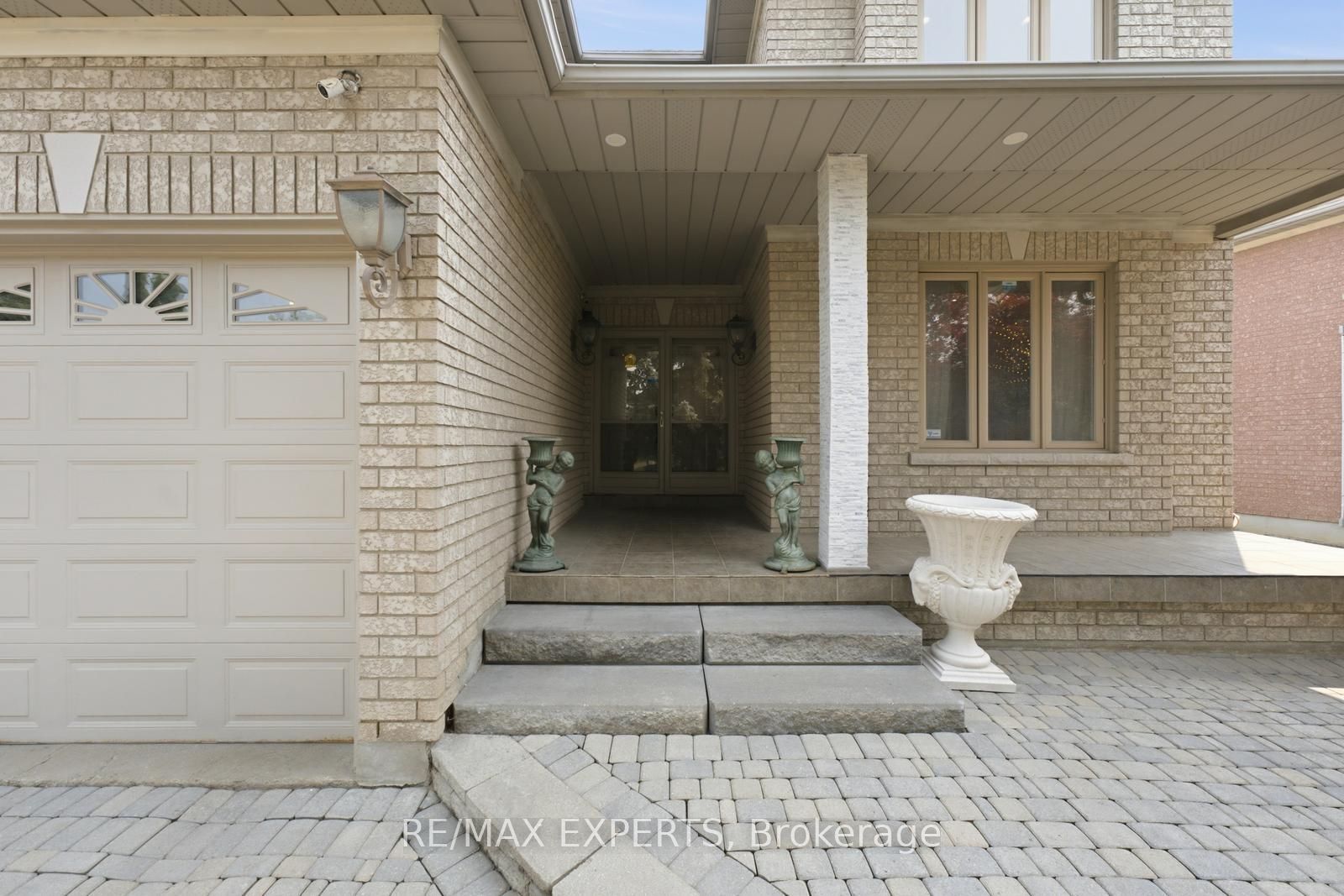 215 Velmar Drive