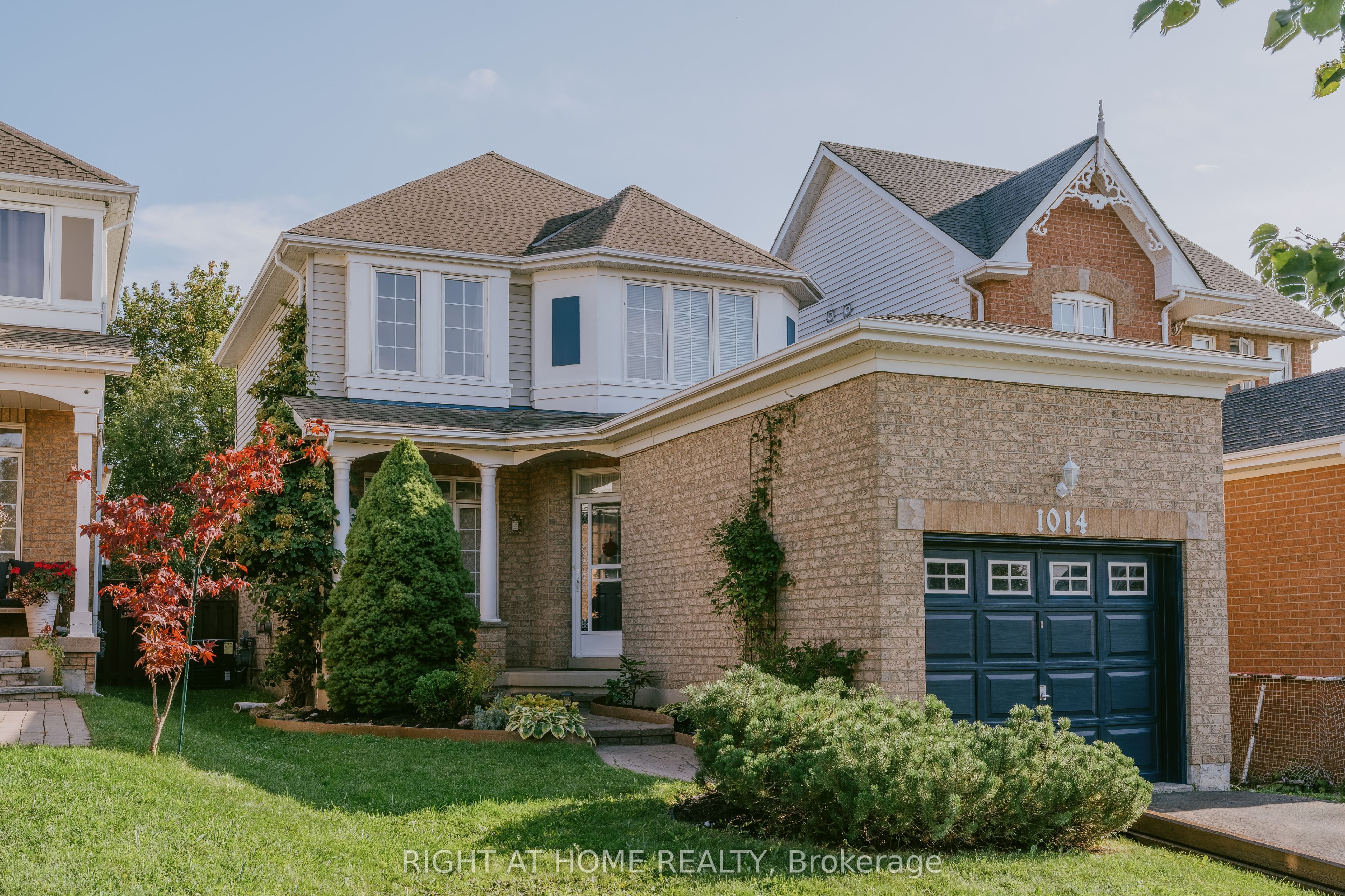 1014 Summitview Crescent
