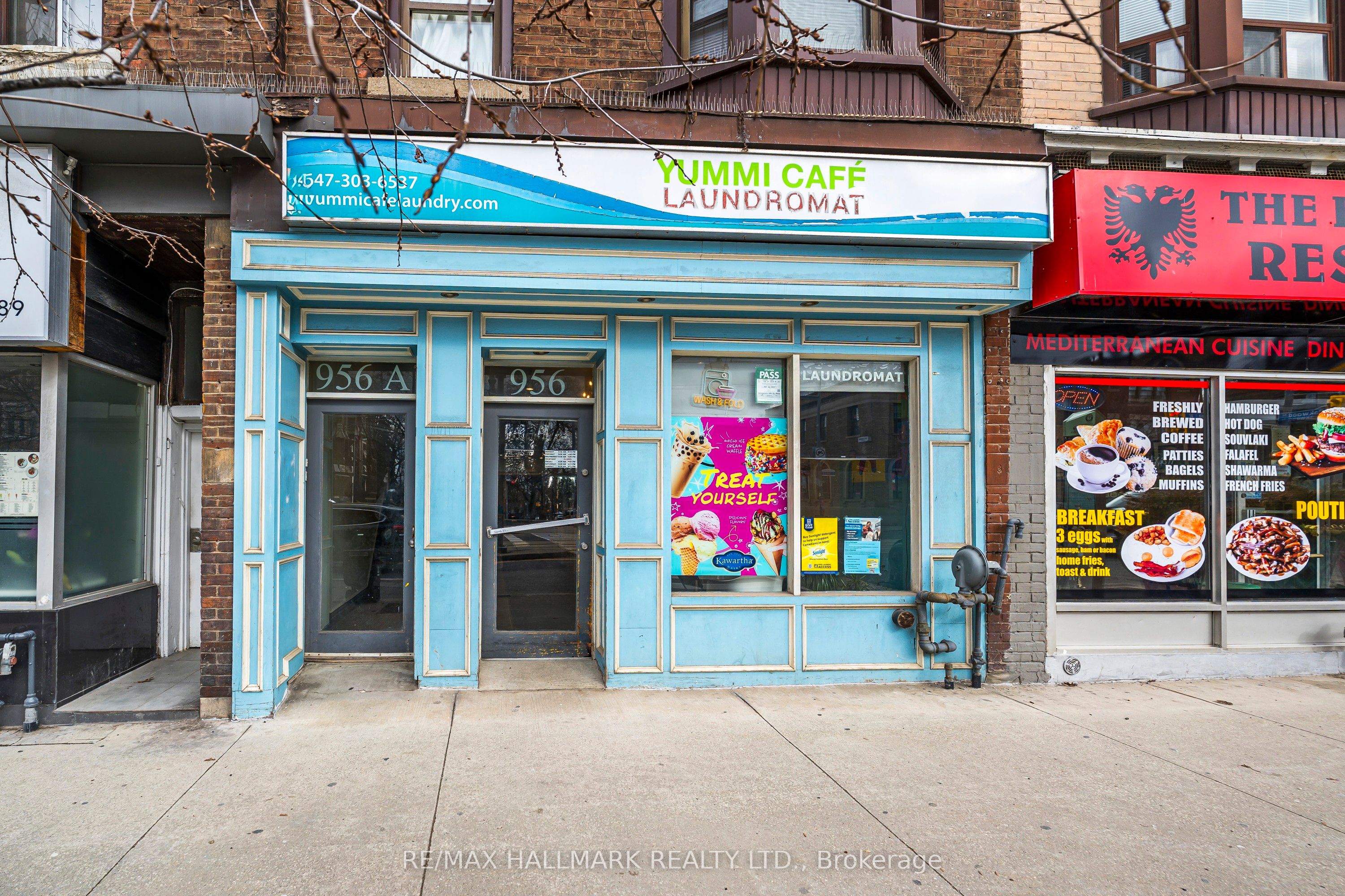 956 St Clair Avenue W Main Floor