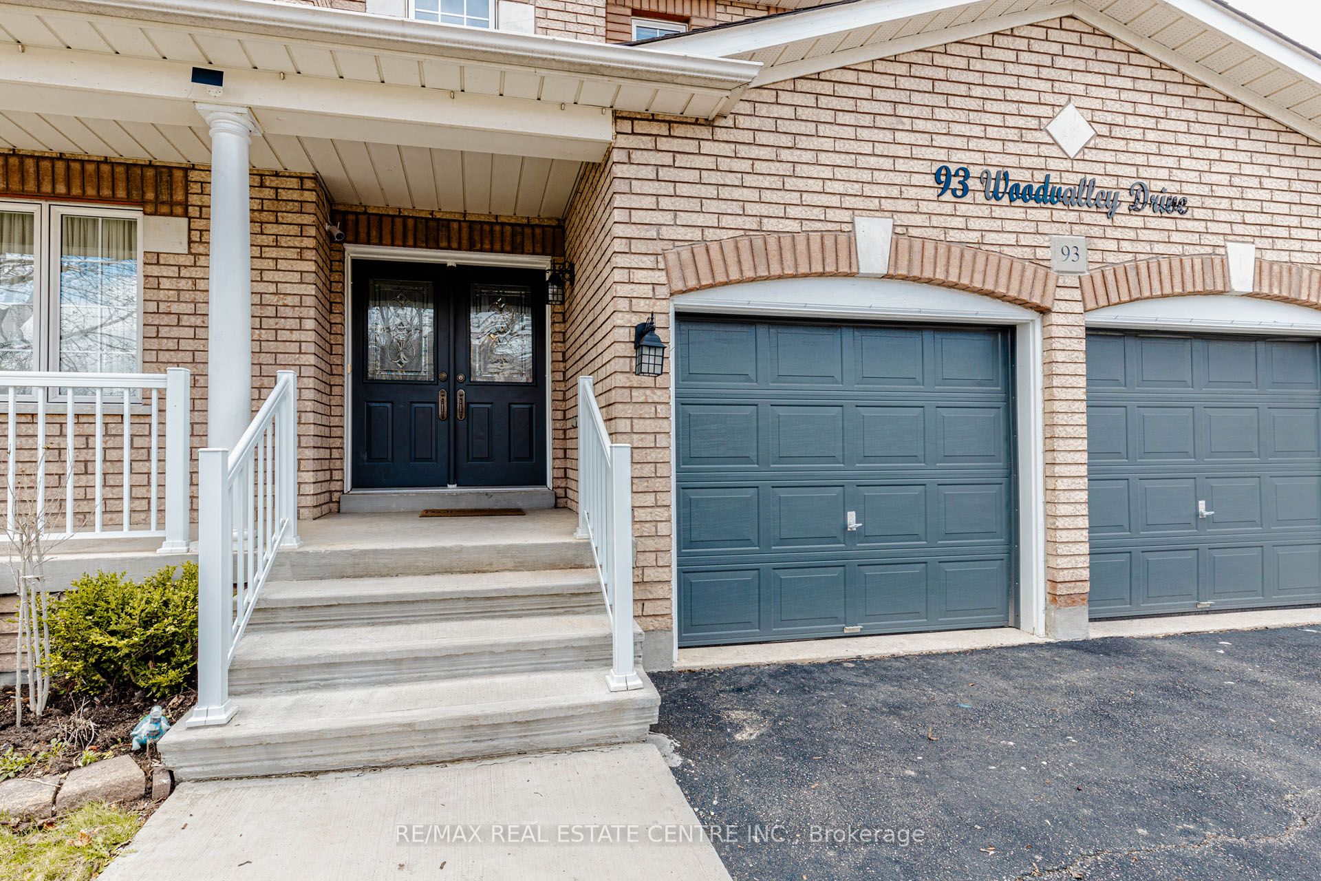93 Woodvalley Drive