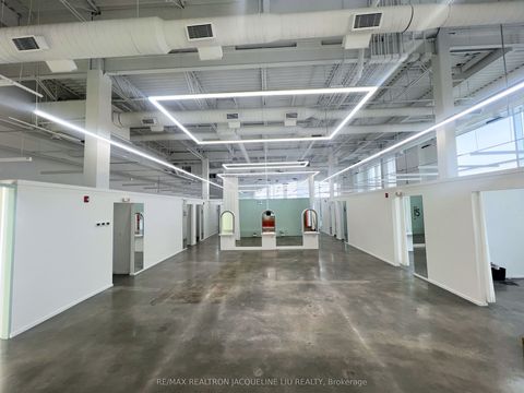 8339 Kennedy Road 2800-06 Markham ON L3R 5T5