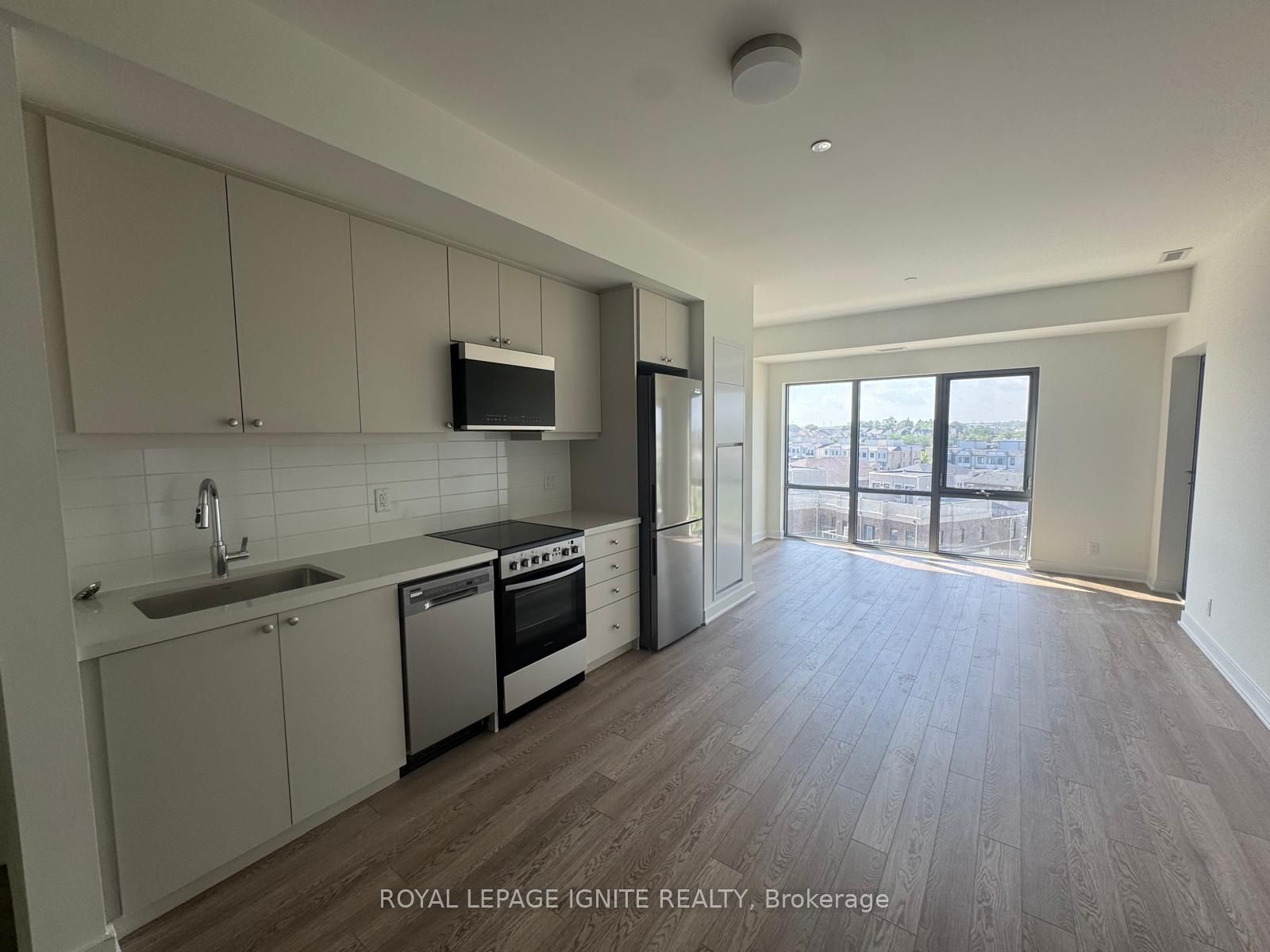 51 Clarington Boulevard 611