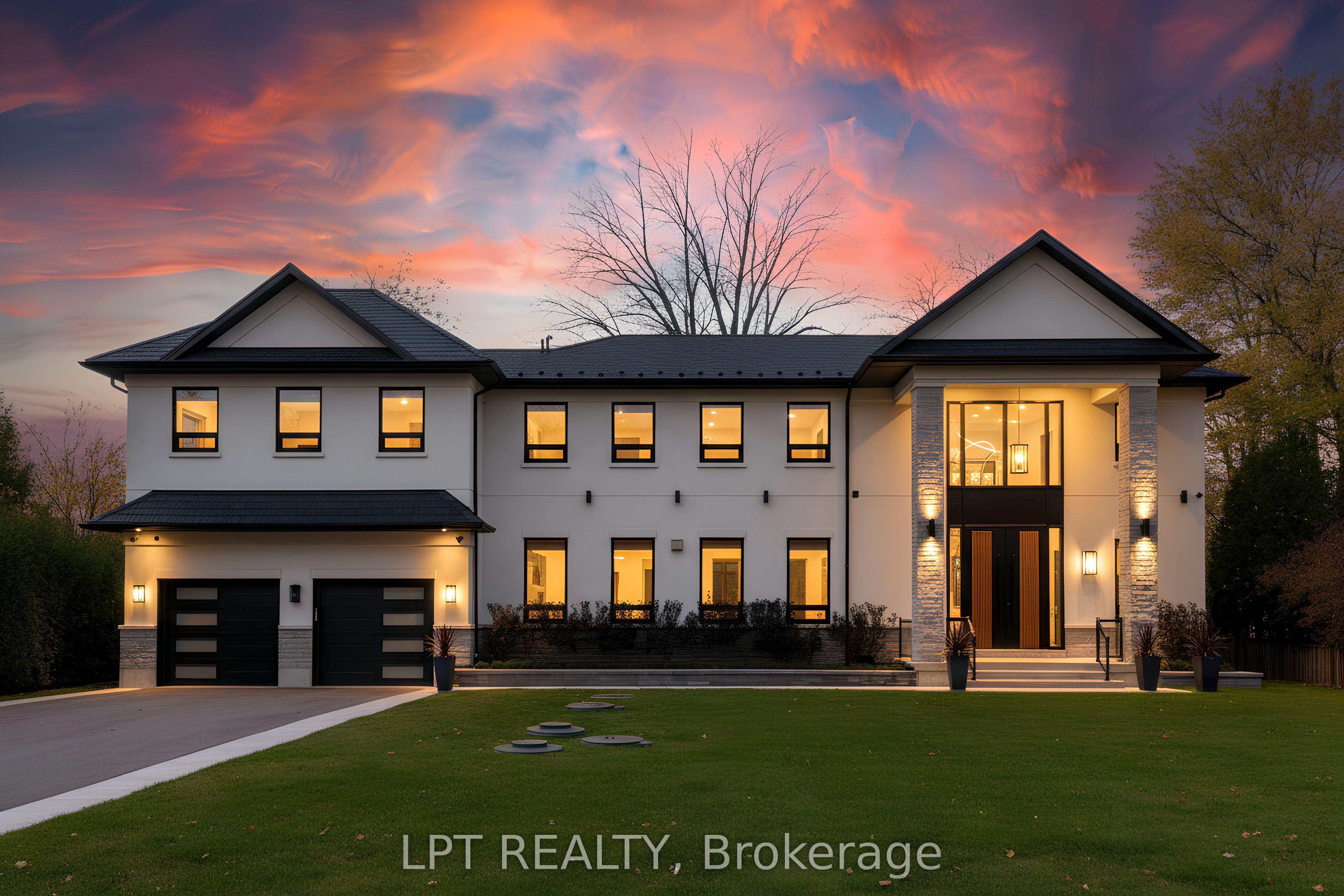 98 Mcrae Beach Road S