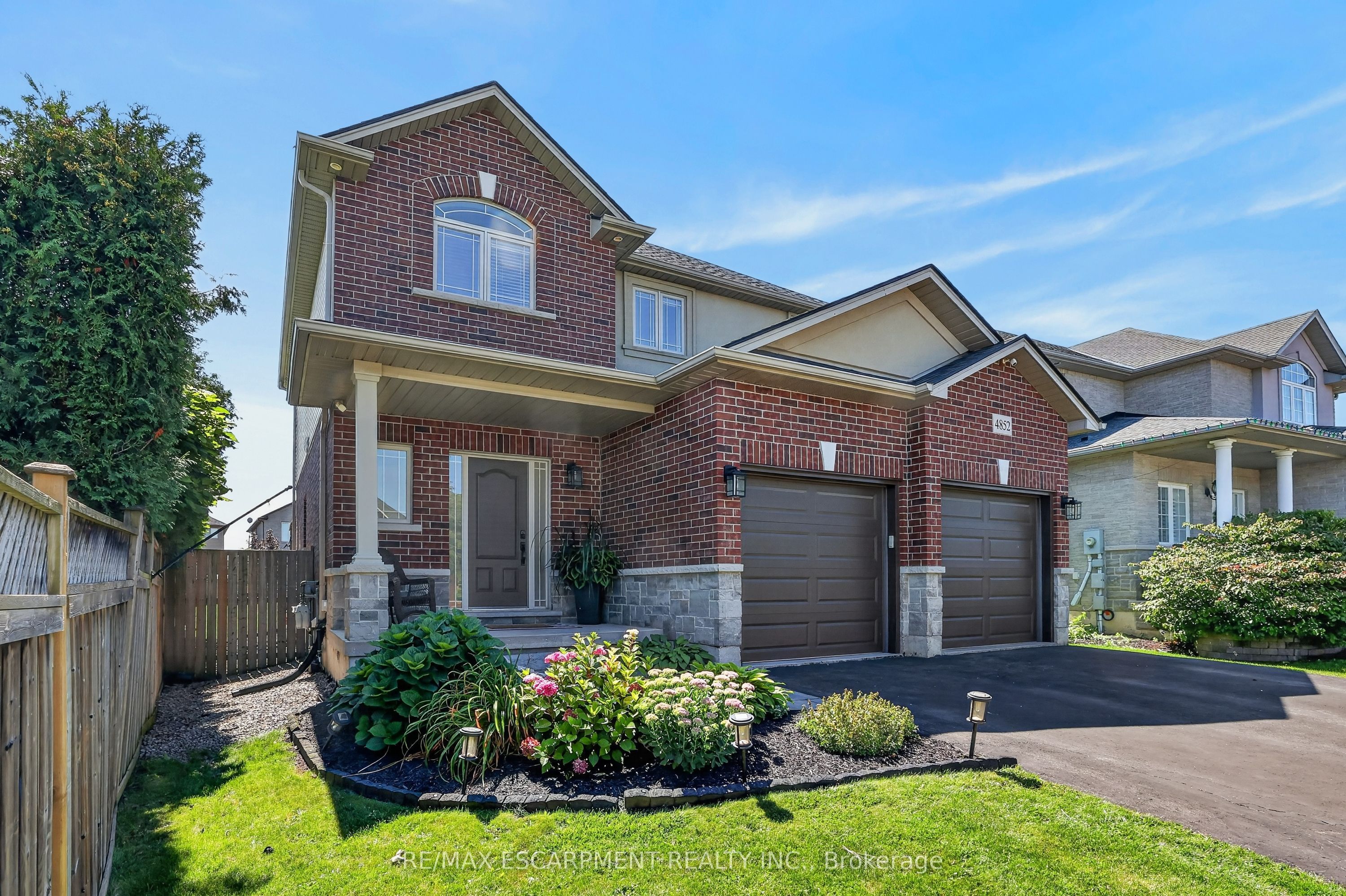 4852 Northgate Crescent