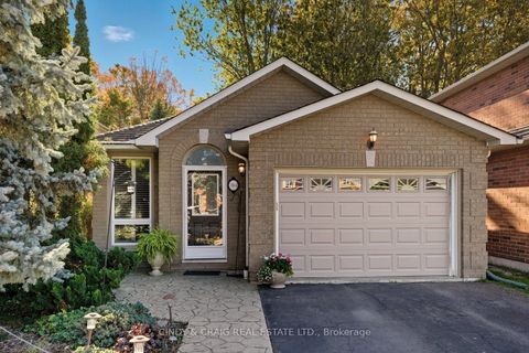 318 Sandringham Drive Clarington ON L1E 3A7