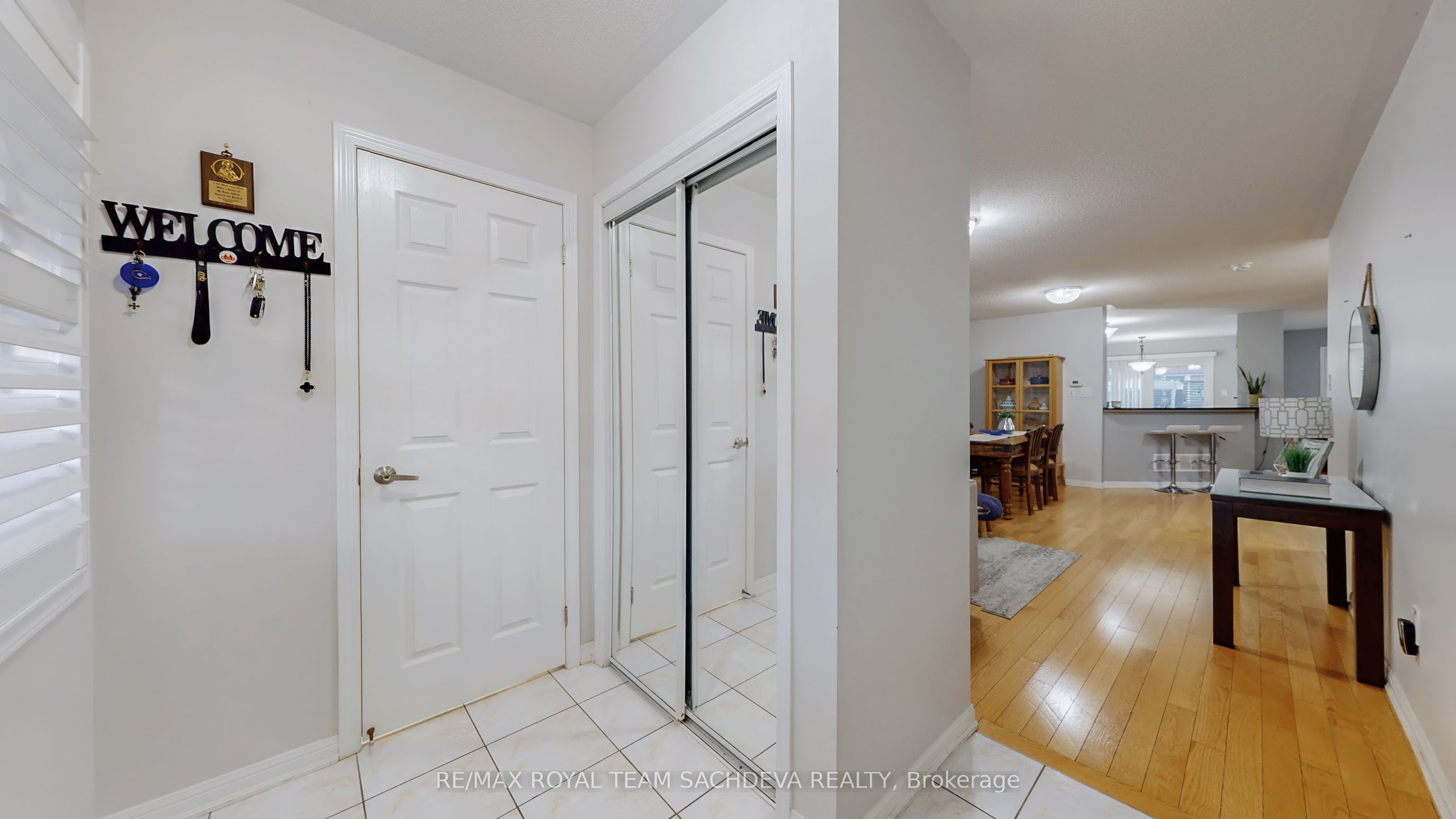 1809 Parkhurst Crescent