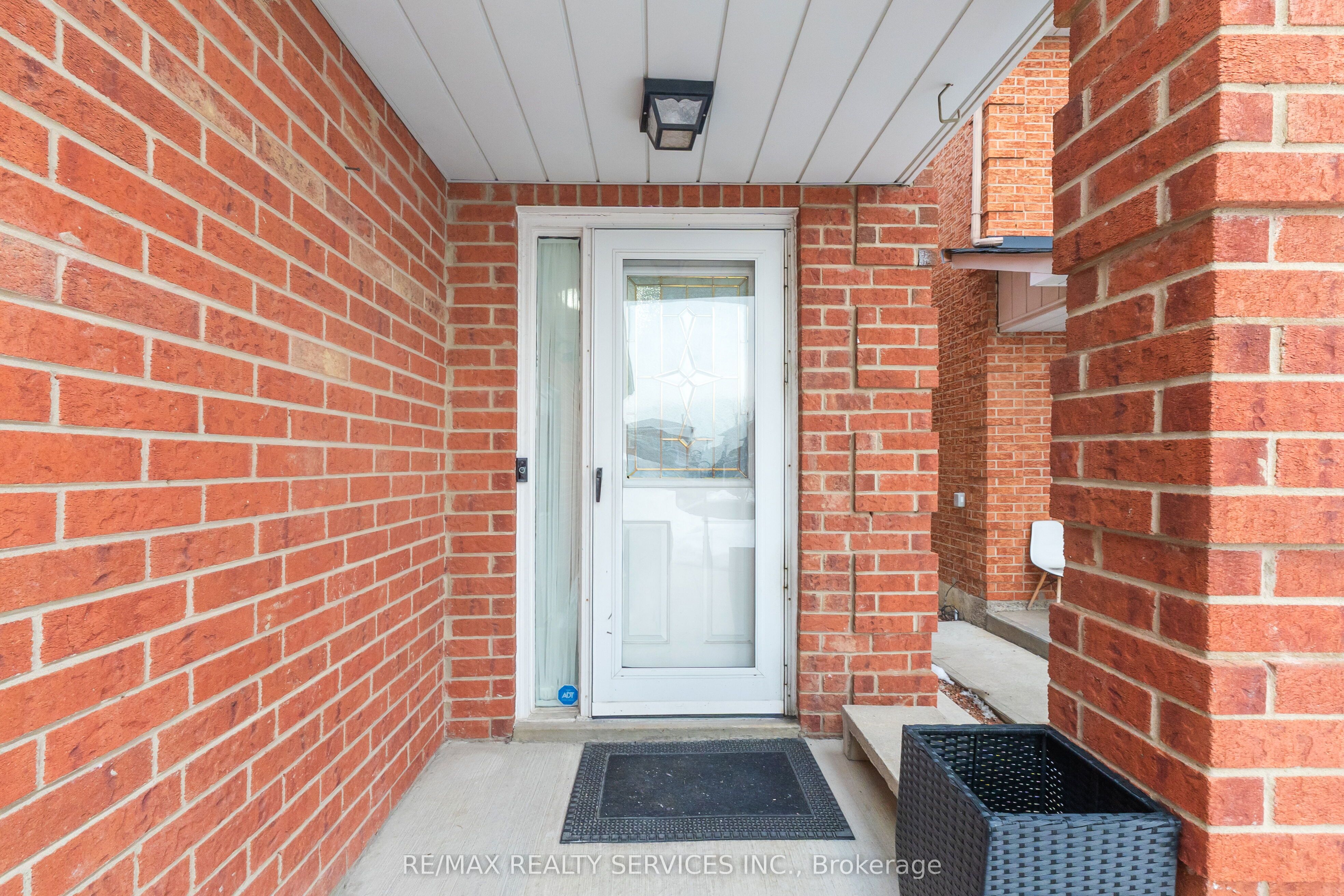 78 Wildercroft Avenue