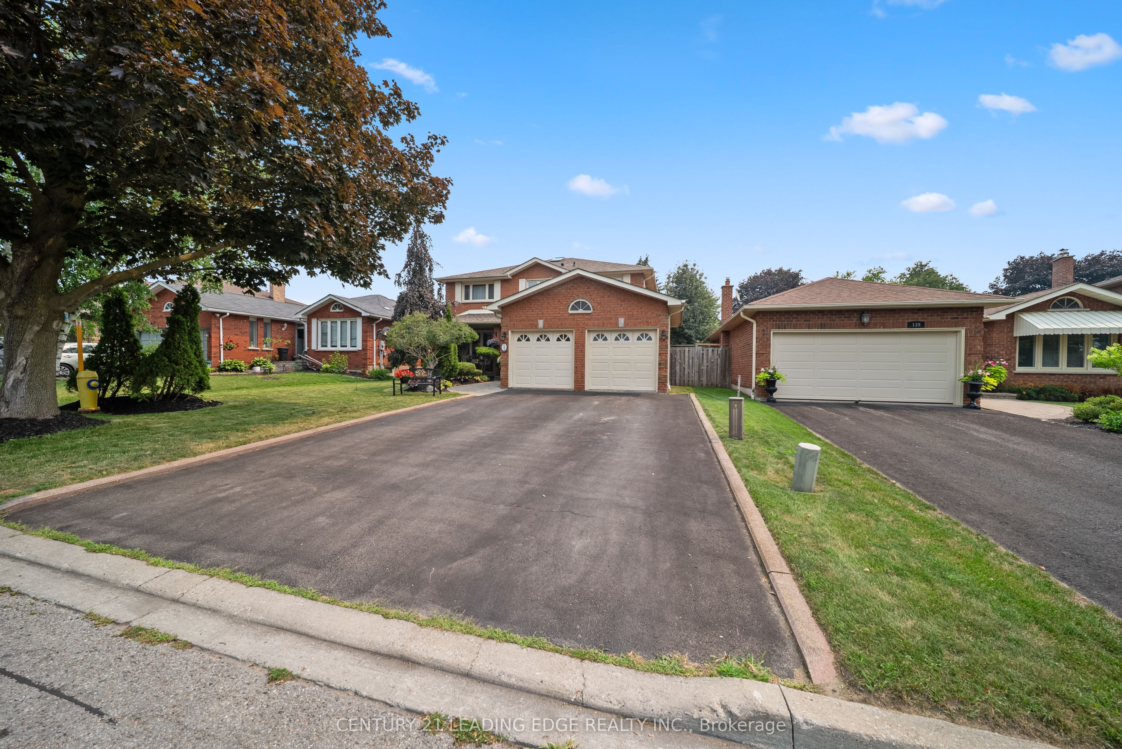 135 Aspen Crescent