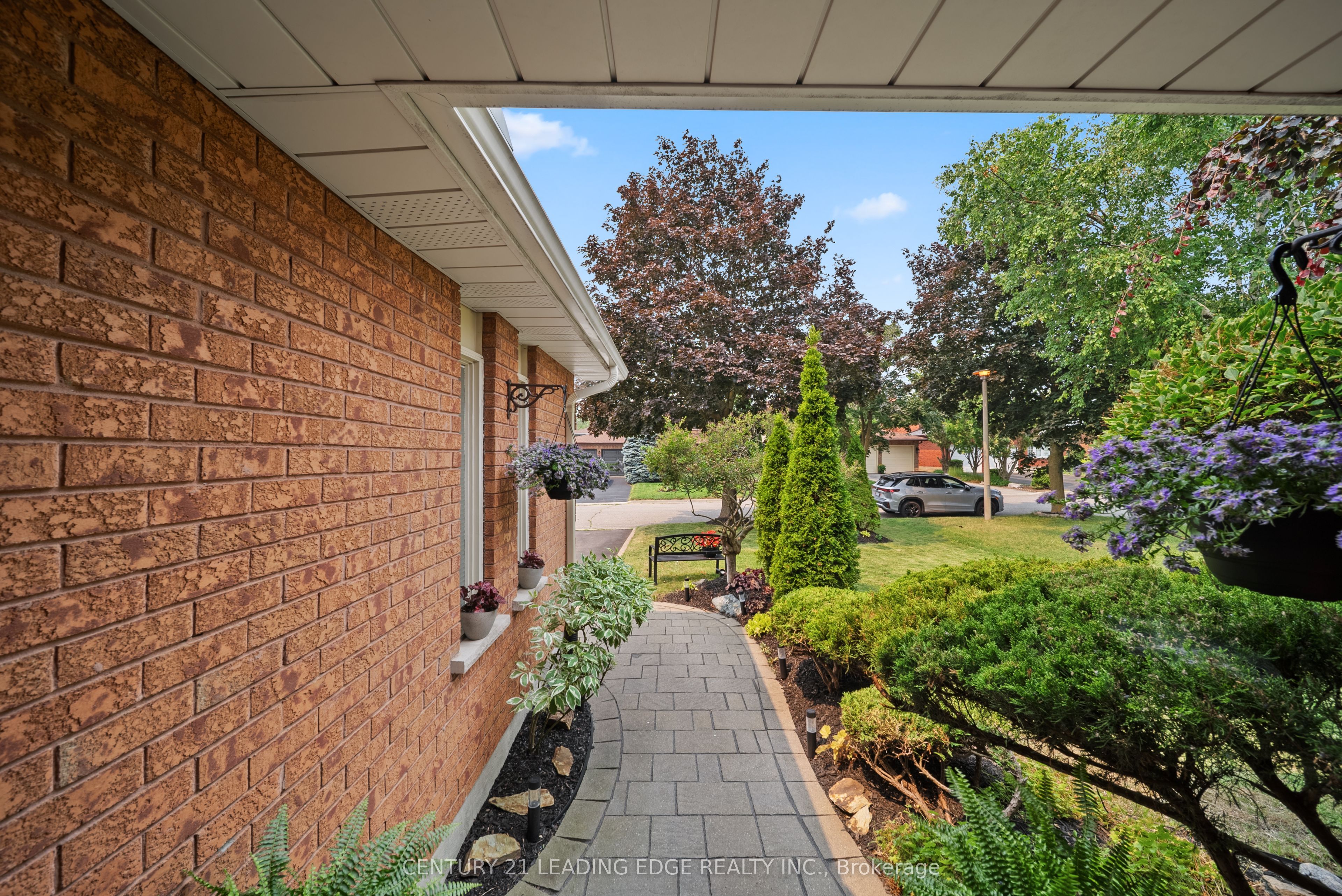 135 Aspen Crescent