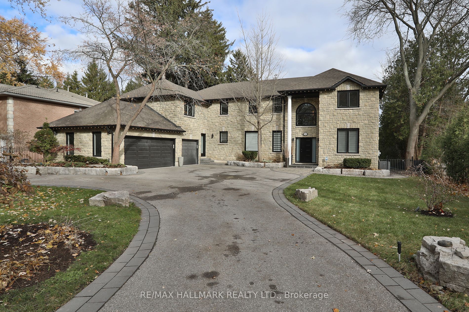 88 Colonel Danforth Trail