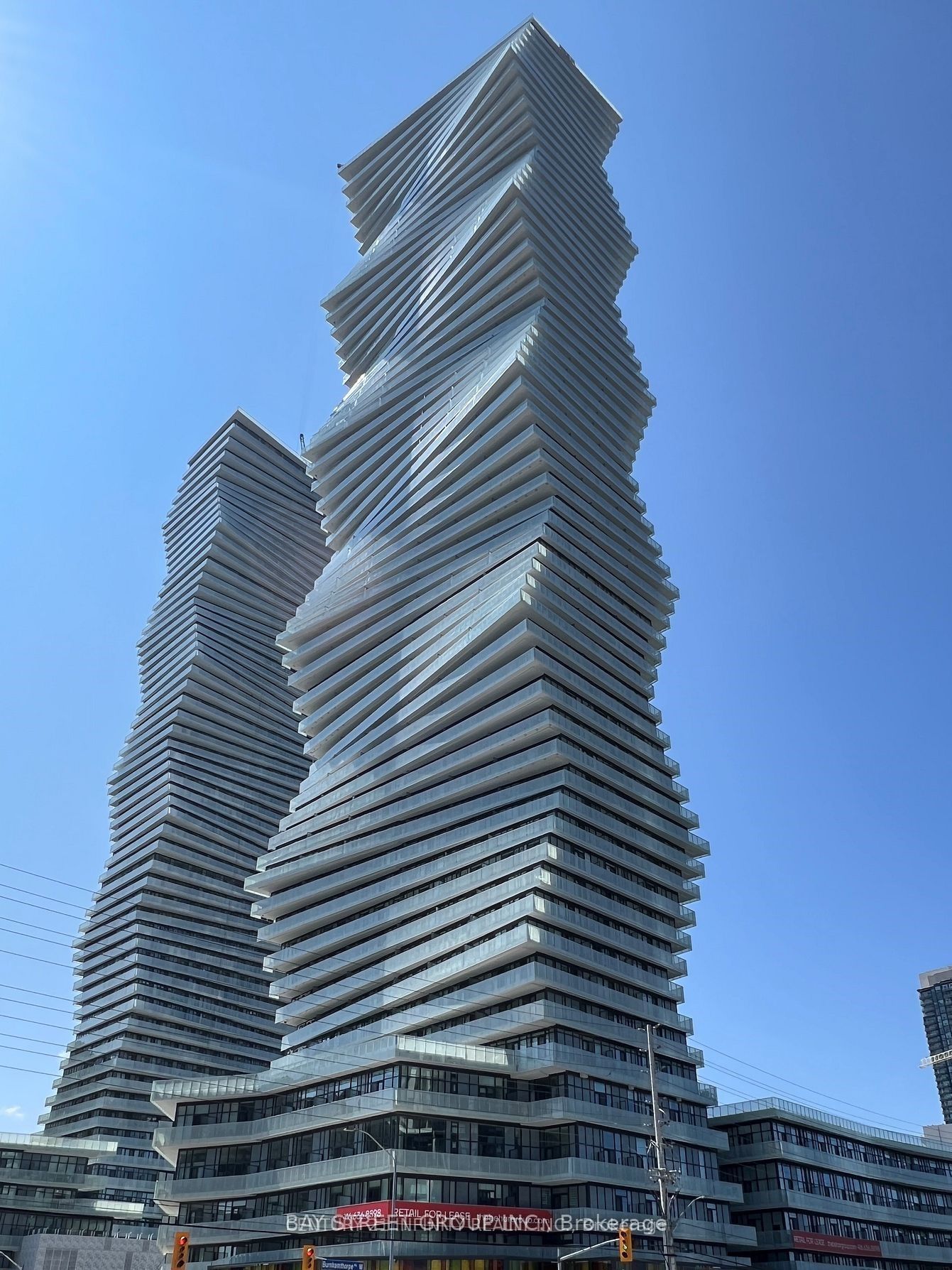 3900 Confederation Parkway 5207