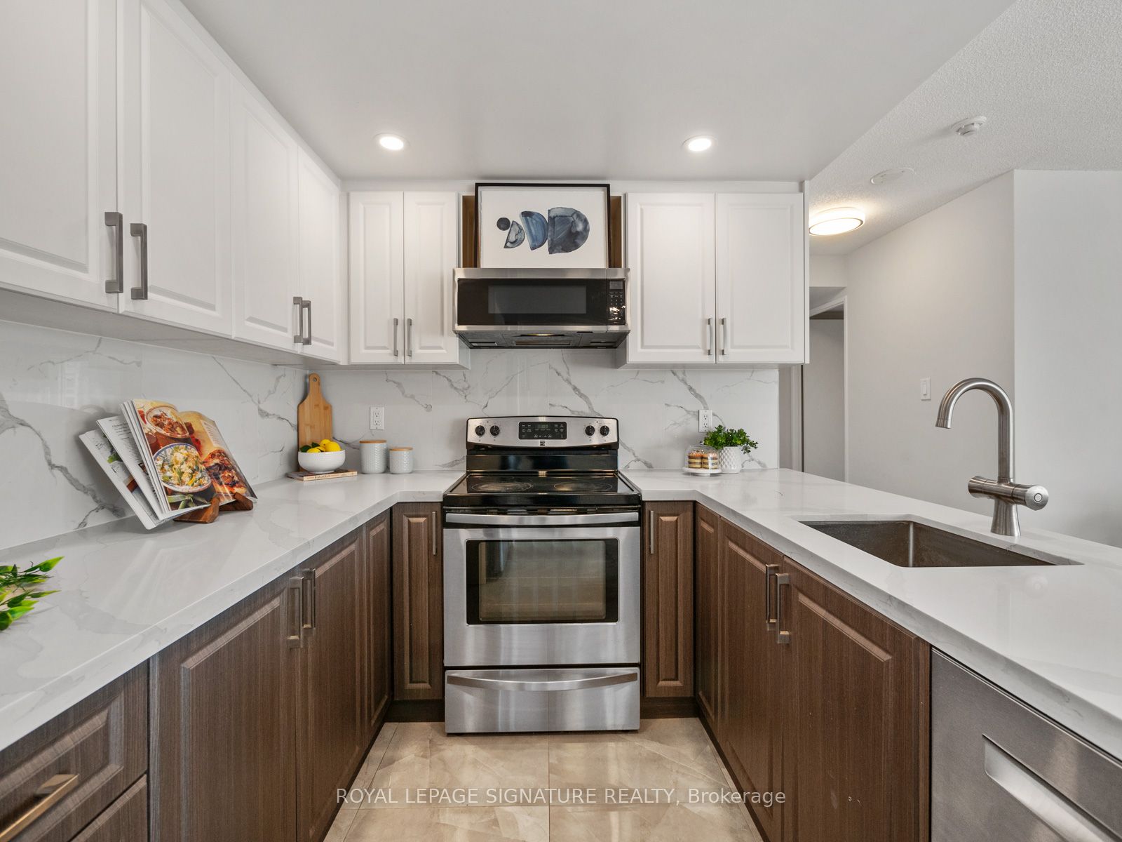 3050 Ellesmere Road 519
