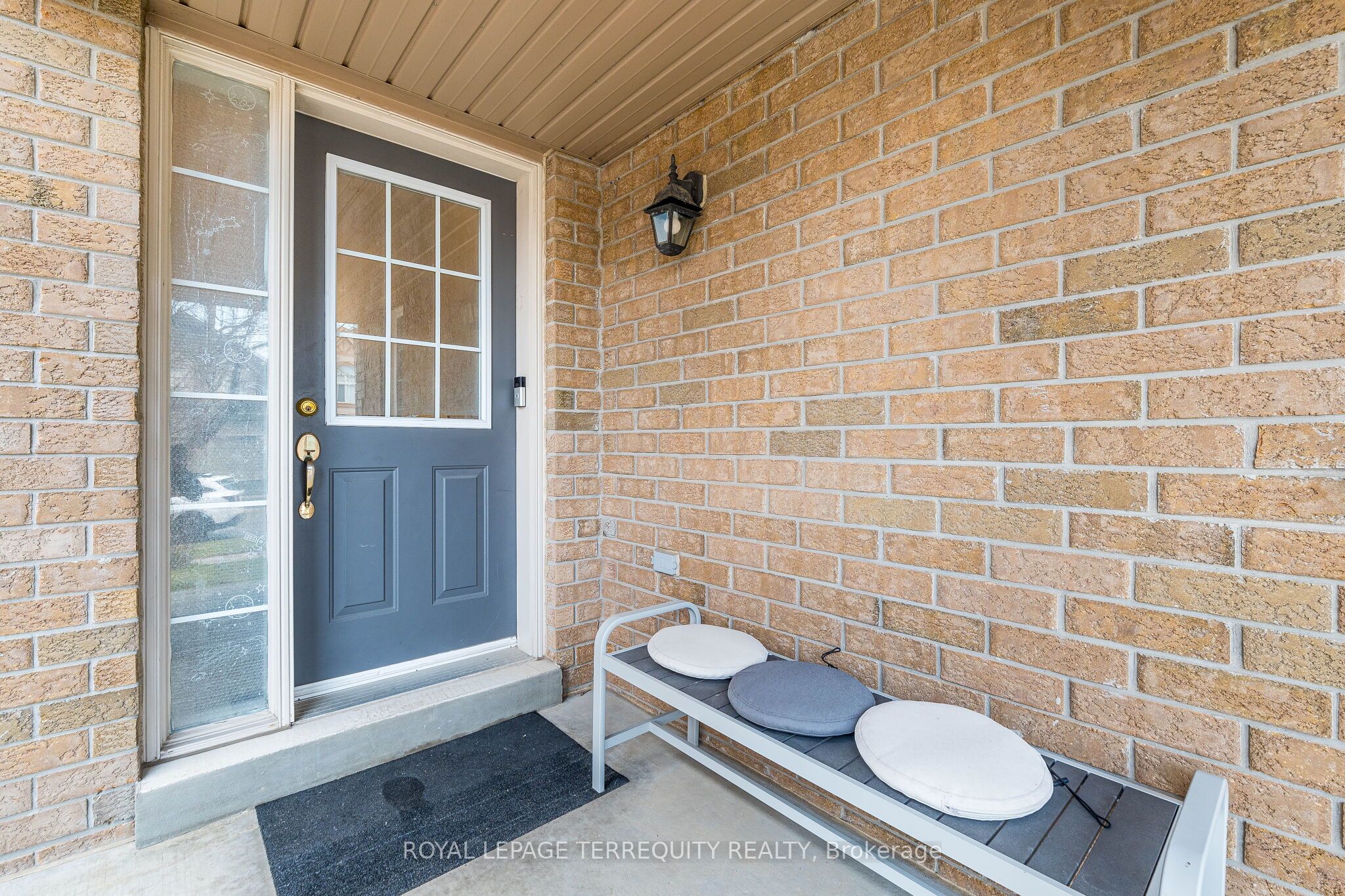 3926 Candlelight Drive