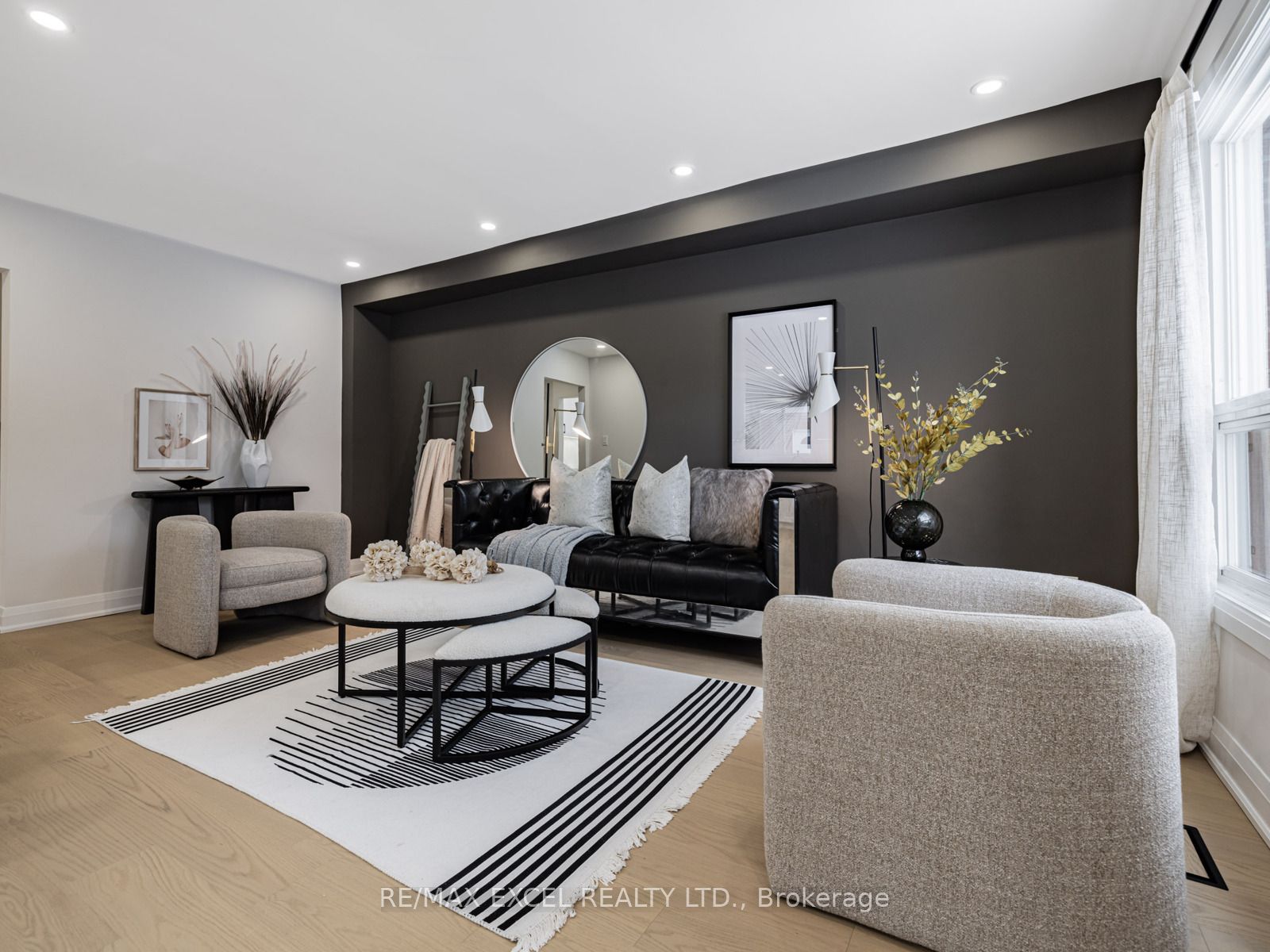 69 Baroness Crescent