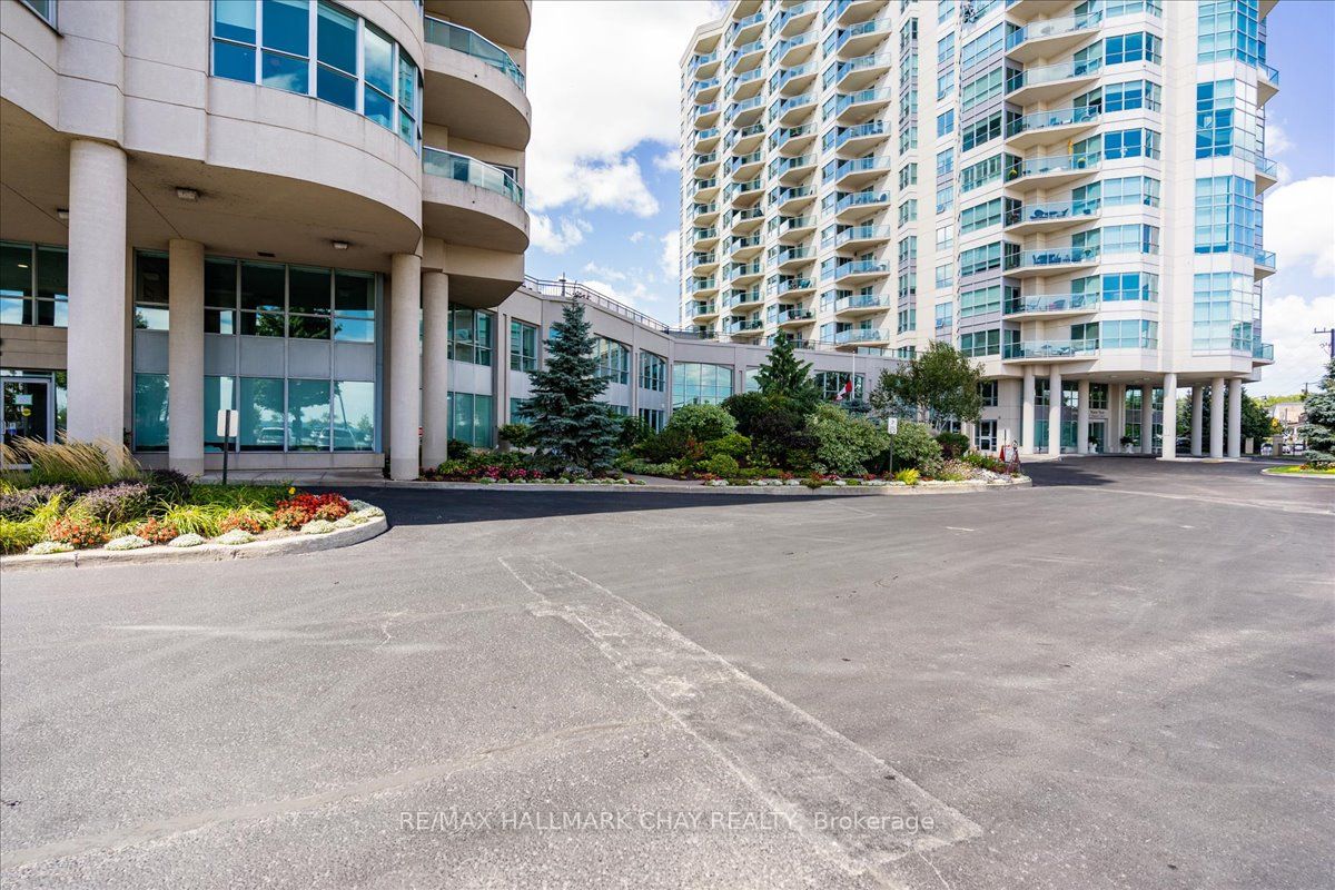 2 Toronto Street 1404