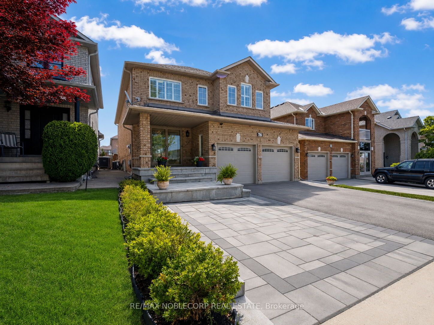 67 Forest Fountain Drive
