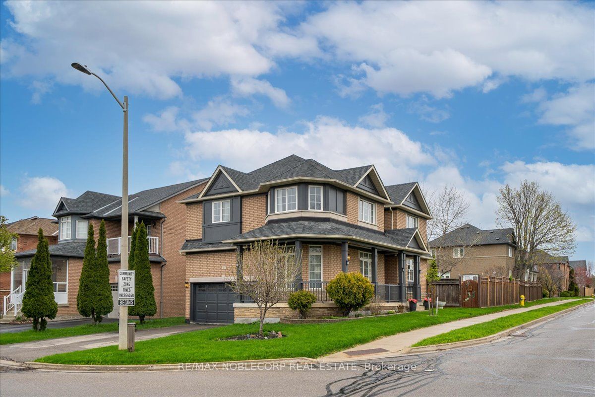 1 Plover Heights