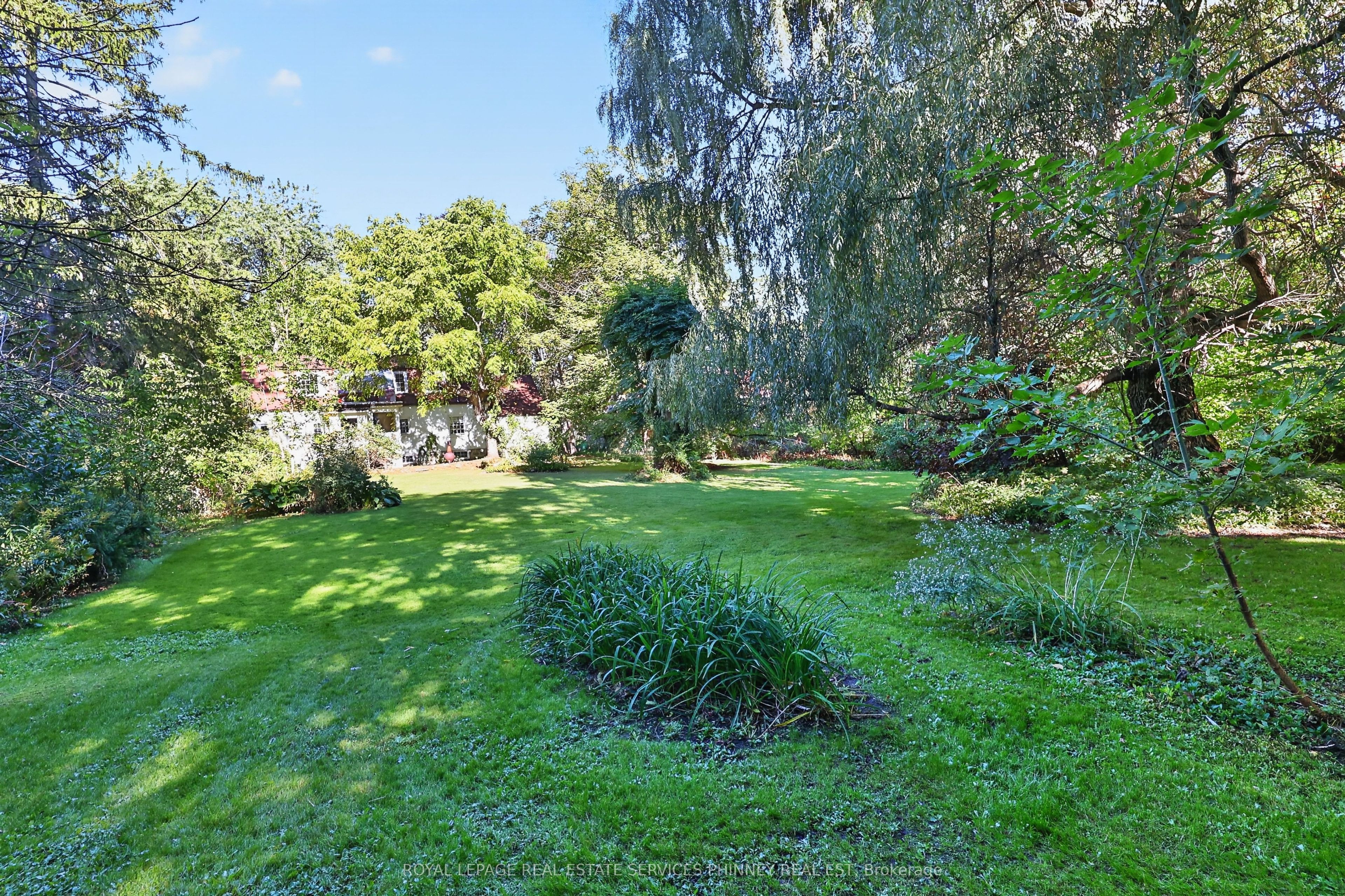40 Pinewood Trail