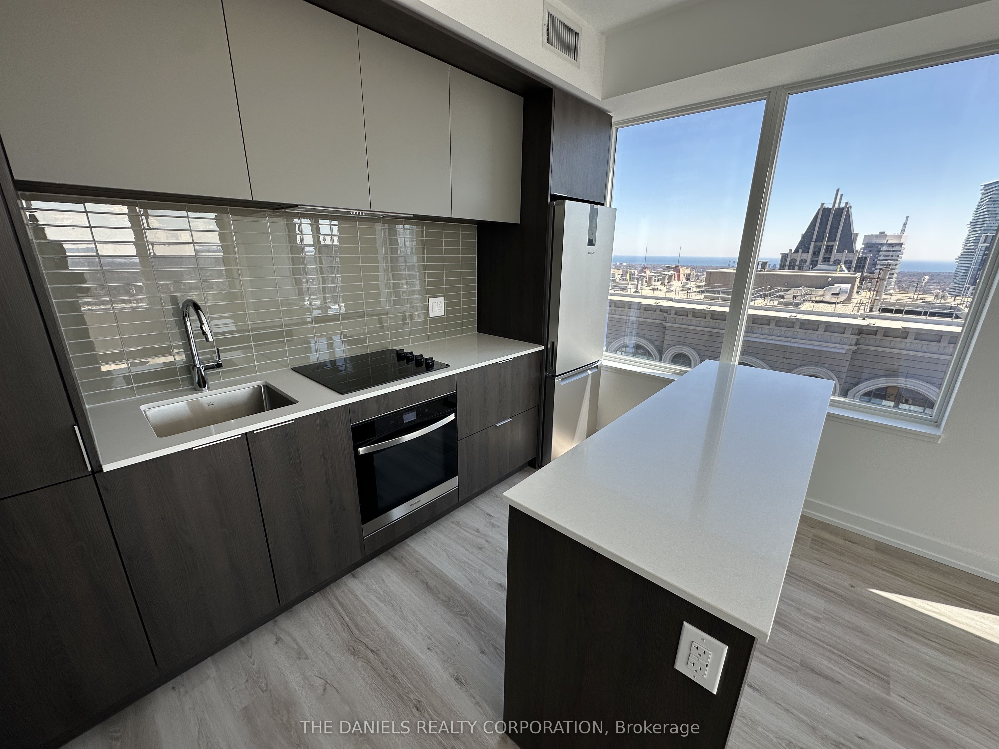 395 Square One Drive 3908