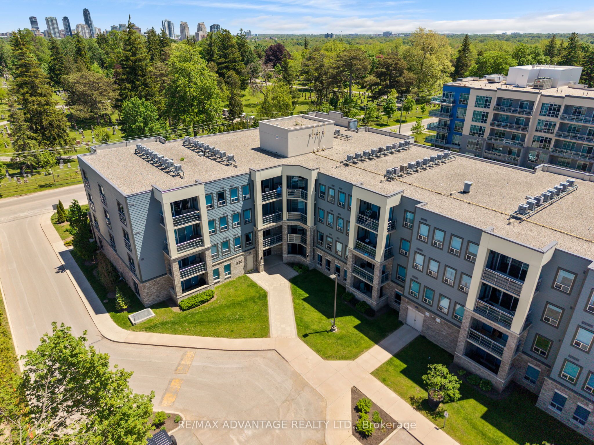 320 Sugarcreek Trail 109