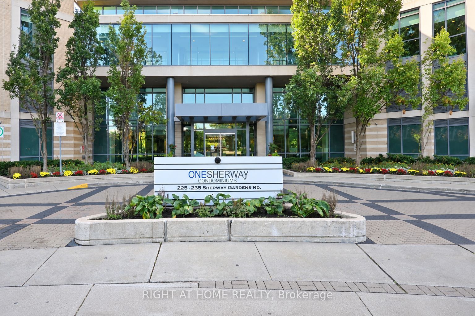 225 Sherway Gardens Road 105