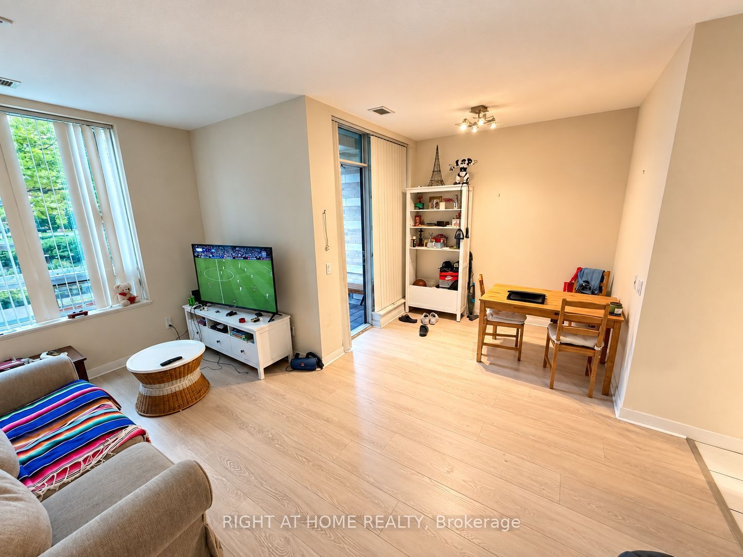 225 Sherway Gardens Road 105
