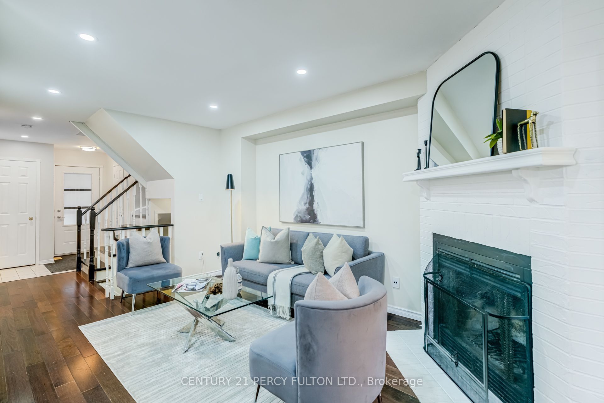 696 Lamour Road