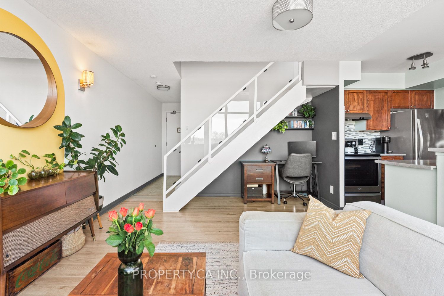 200 Manitoba Street 421