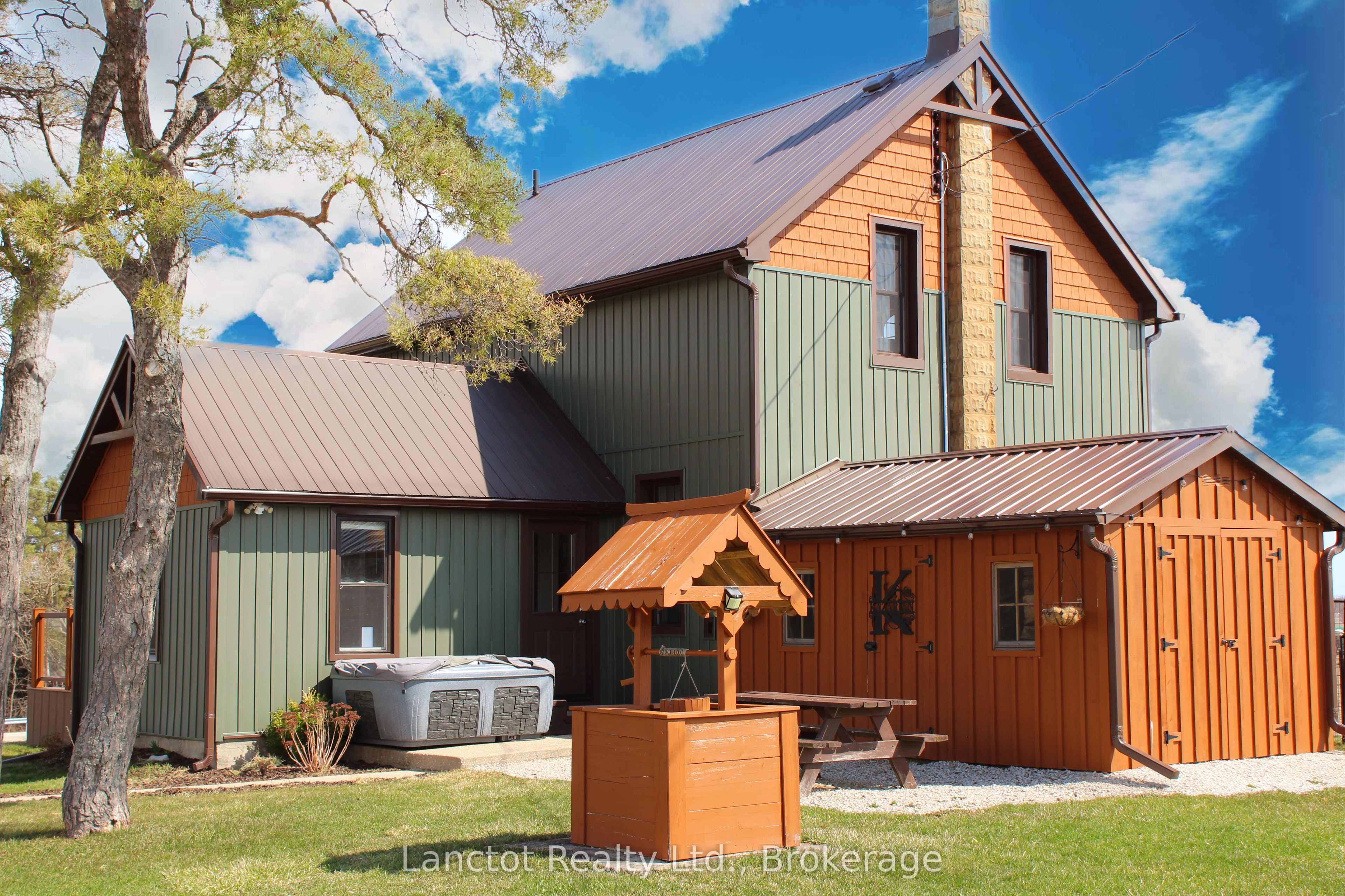 402558 Grey Road 17 N/A