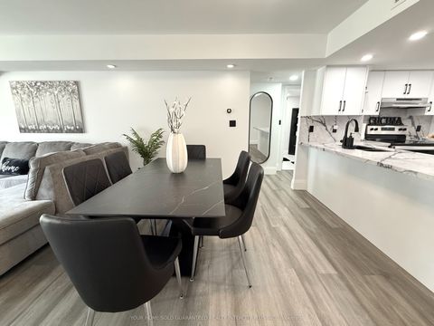 121 Woodbridge Avenue 313 Vaughan ON L4L 9E3