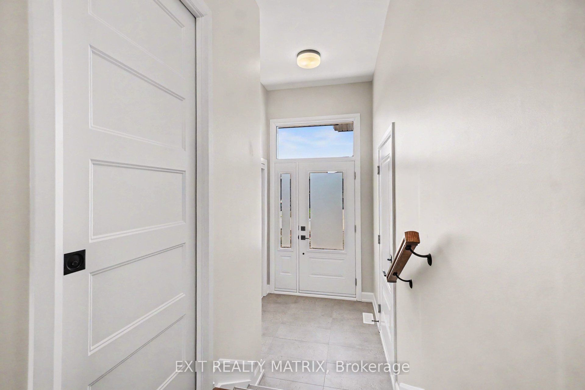 537 Regina Street