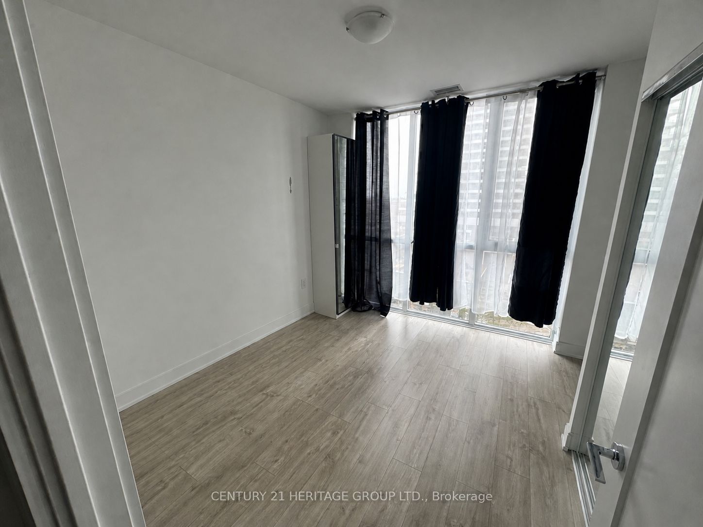 65 Annie Craig Drive 402