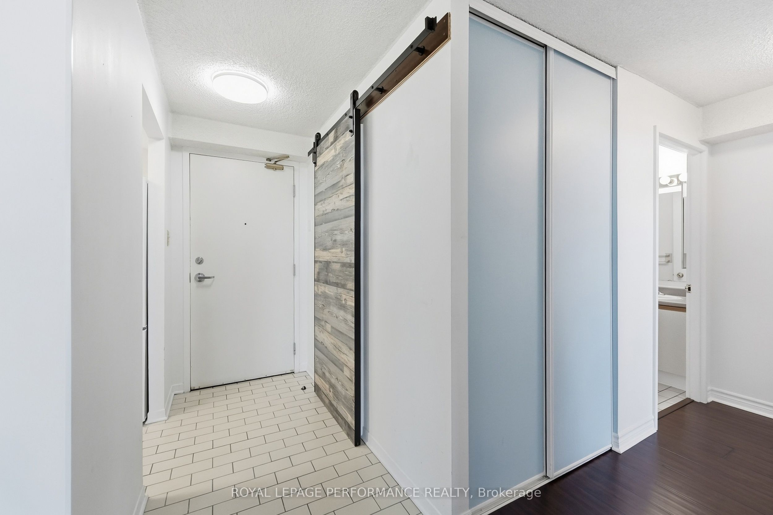 1440 Heron Road 1102