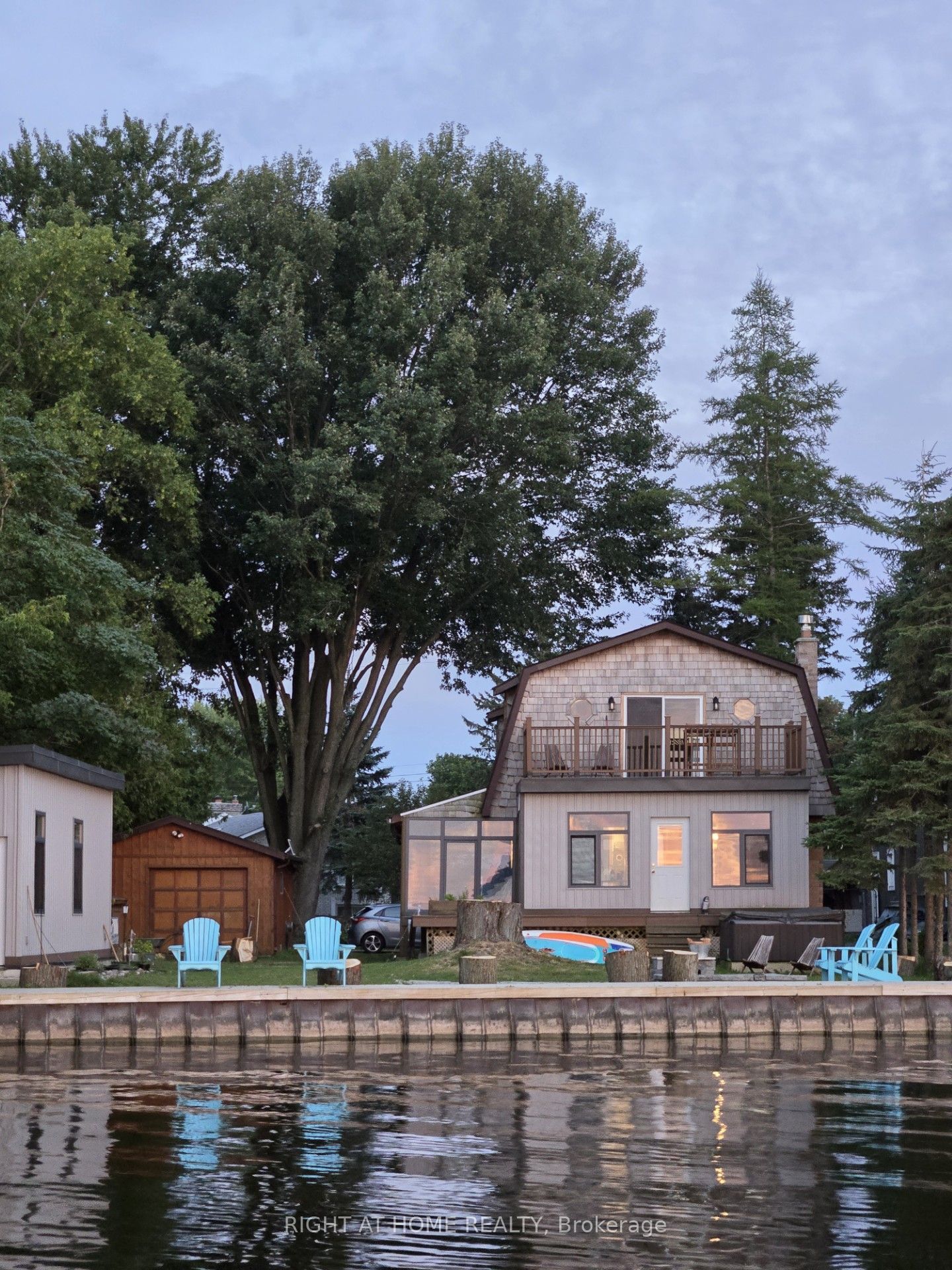 36 Shirlea Boulevard