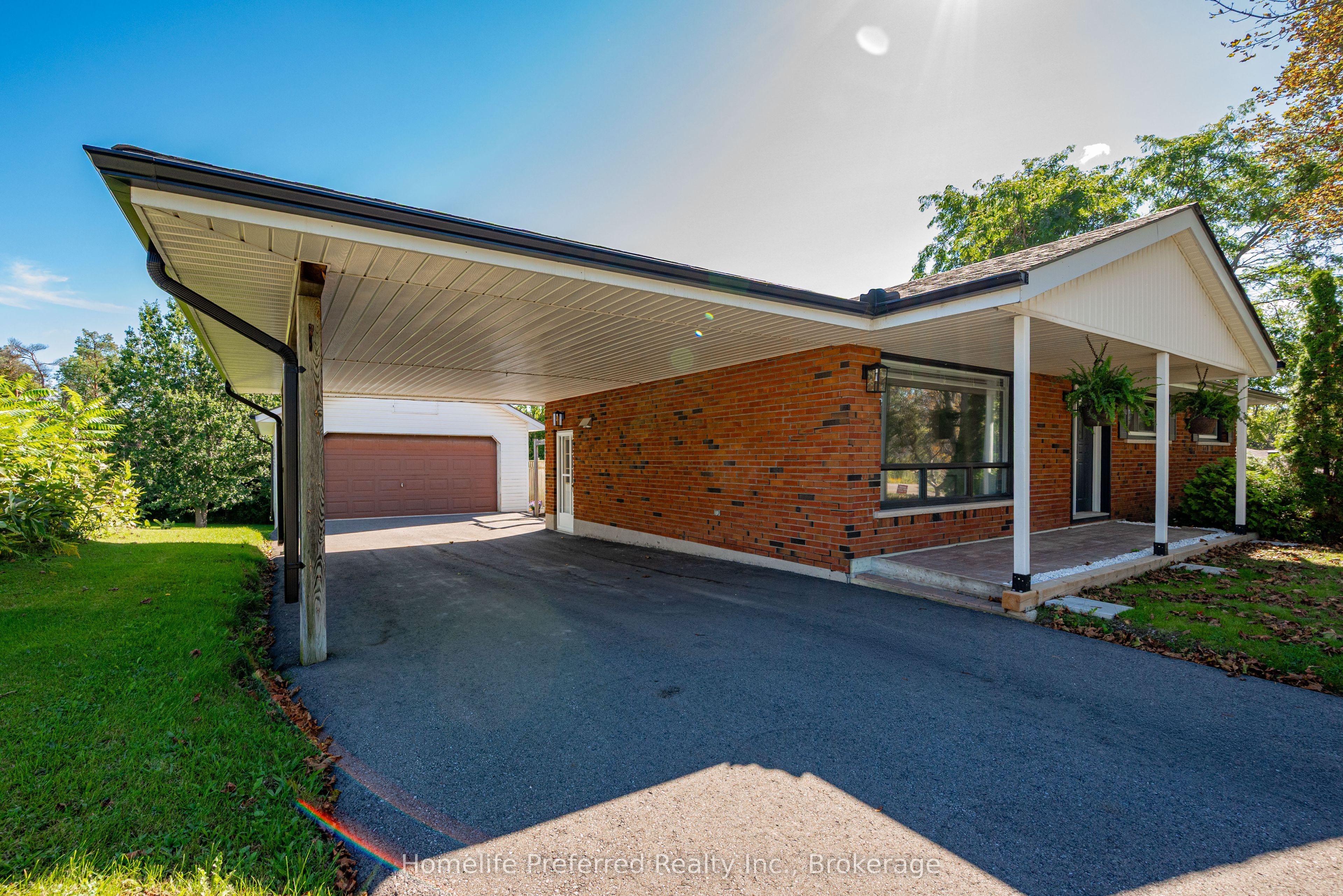 3224 Lakefield Road